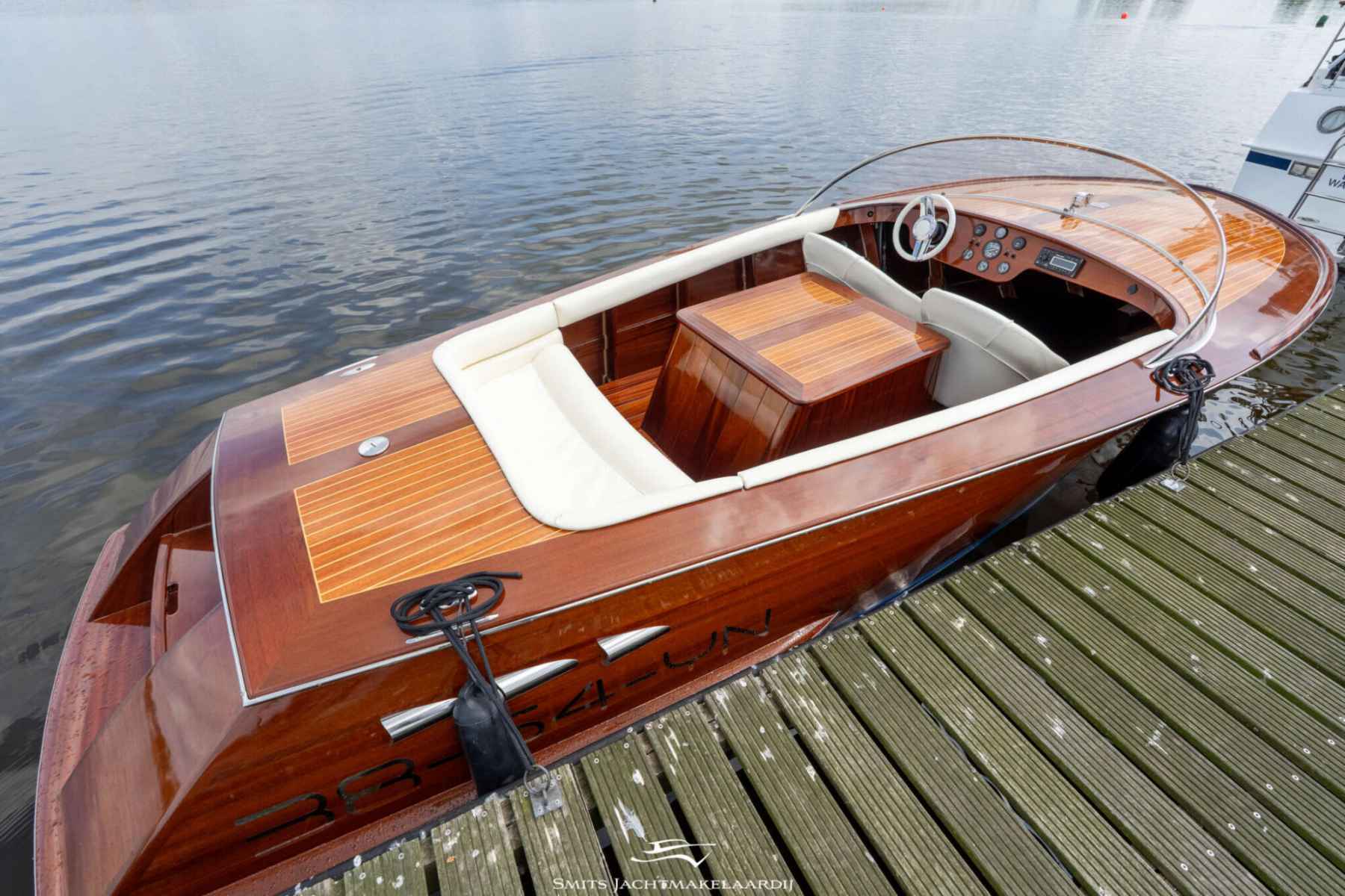 Motorboot Divank Uscire 635