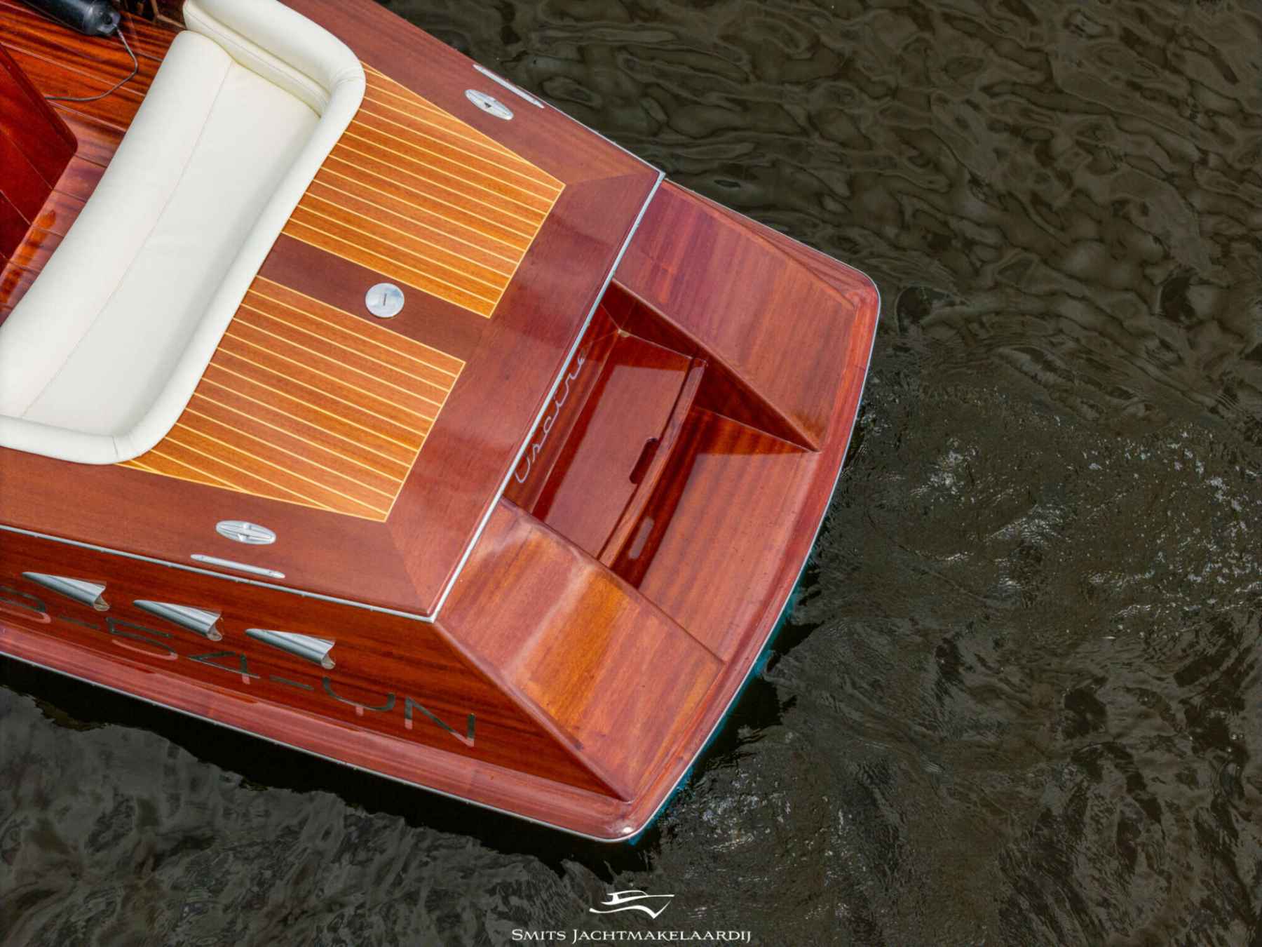 Motorboot Divank Uscire 635