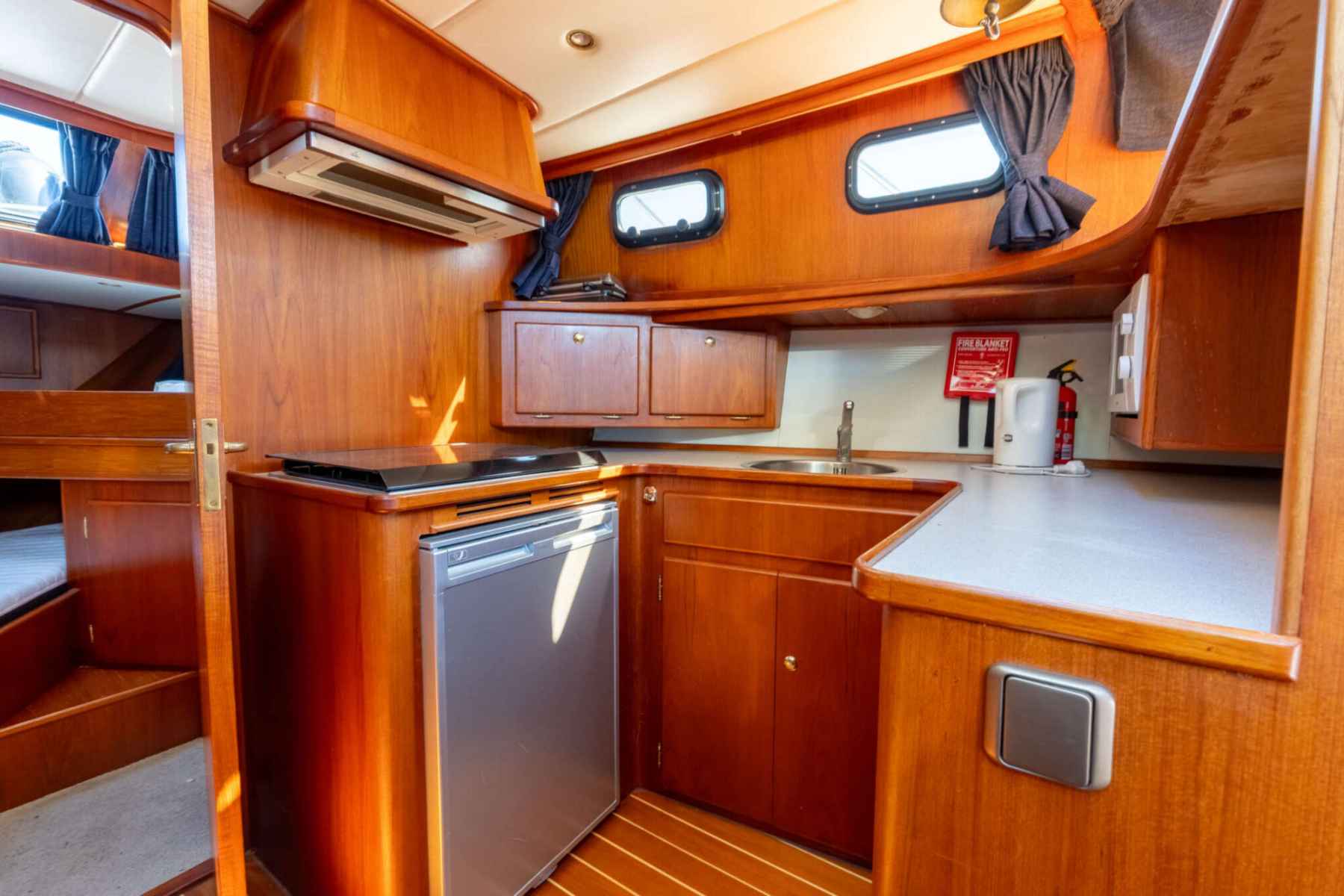 Motorboot Explorer Classic 14.00 AK Cabrio