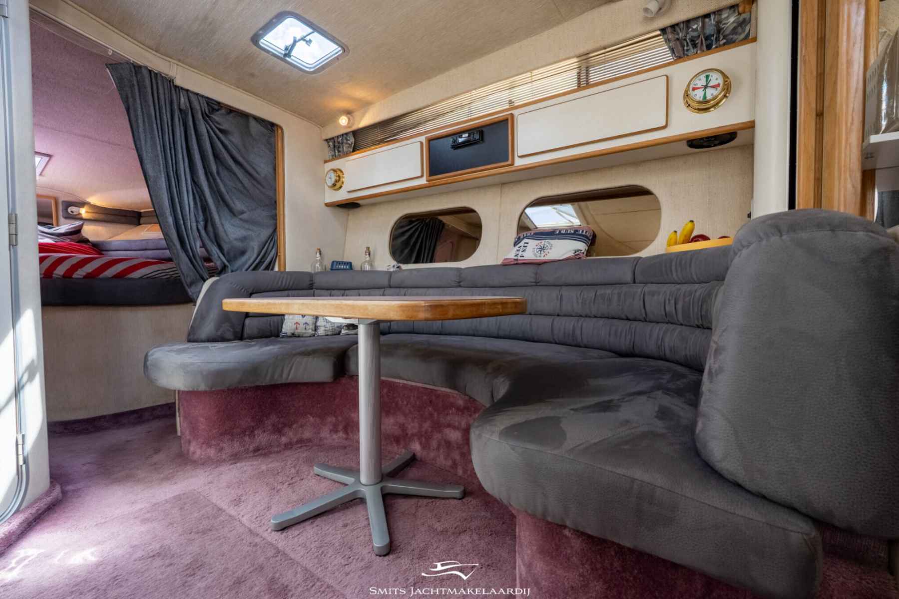Motorboot Sea Ray 370 Express Cruiser