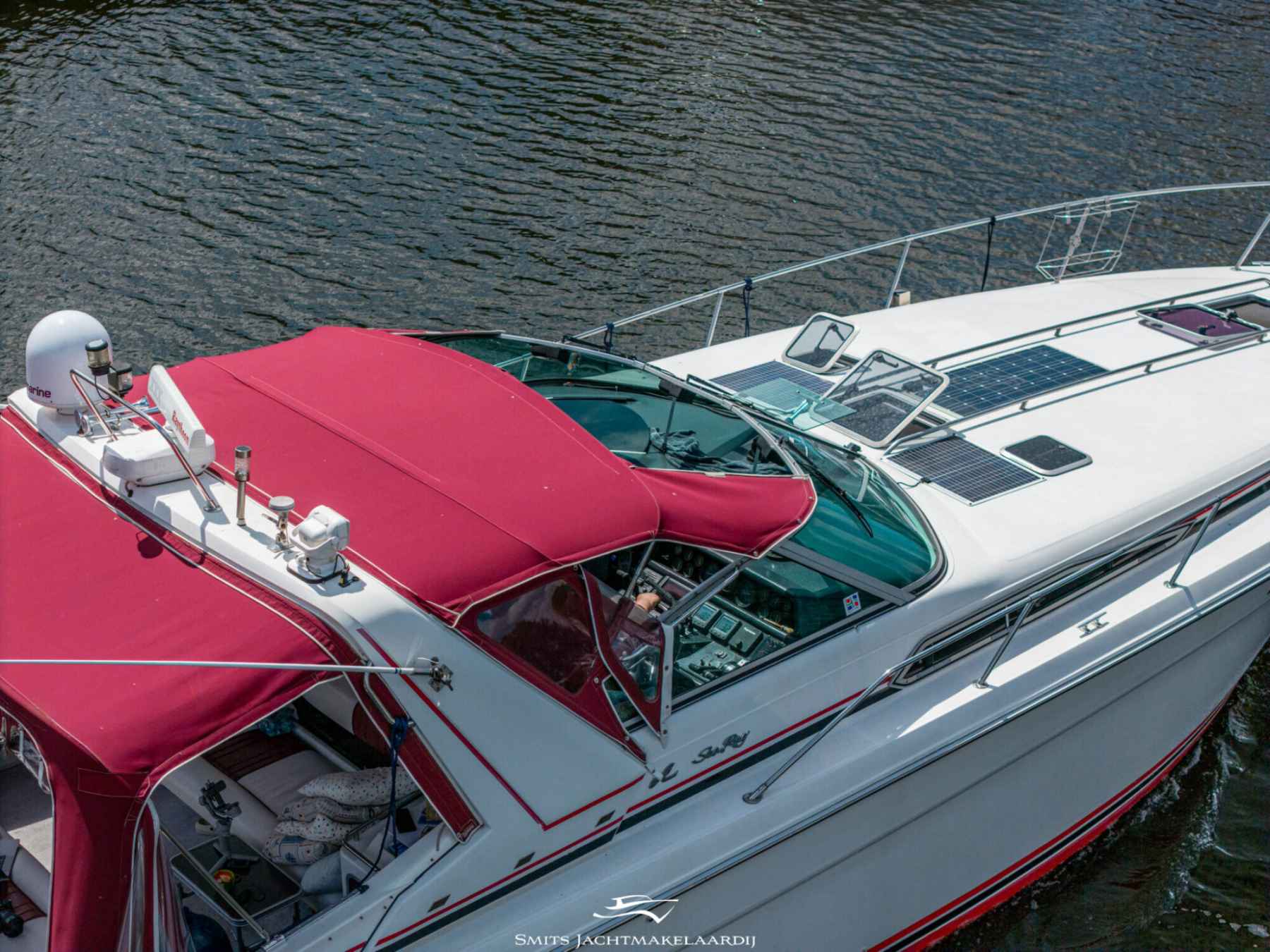 Motorboot Sea Ray 370 Express Cruiser
