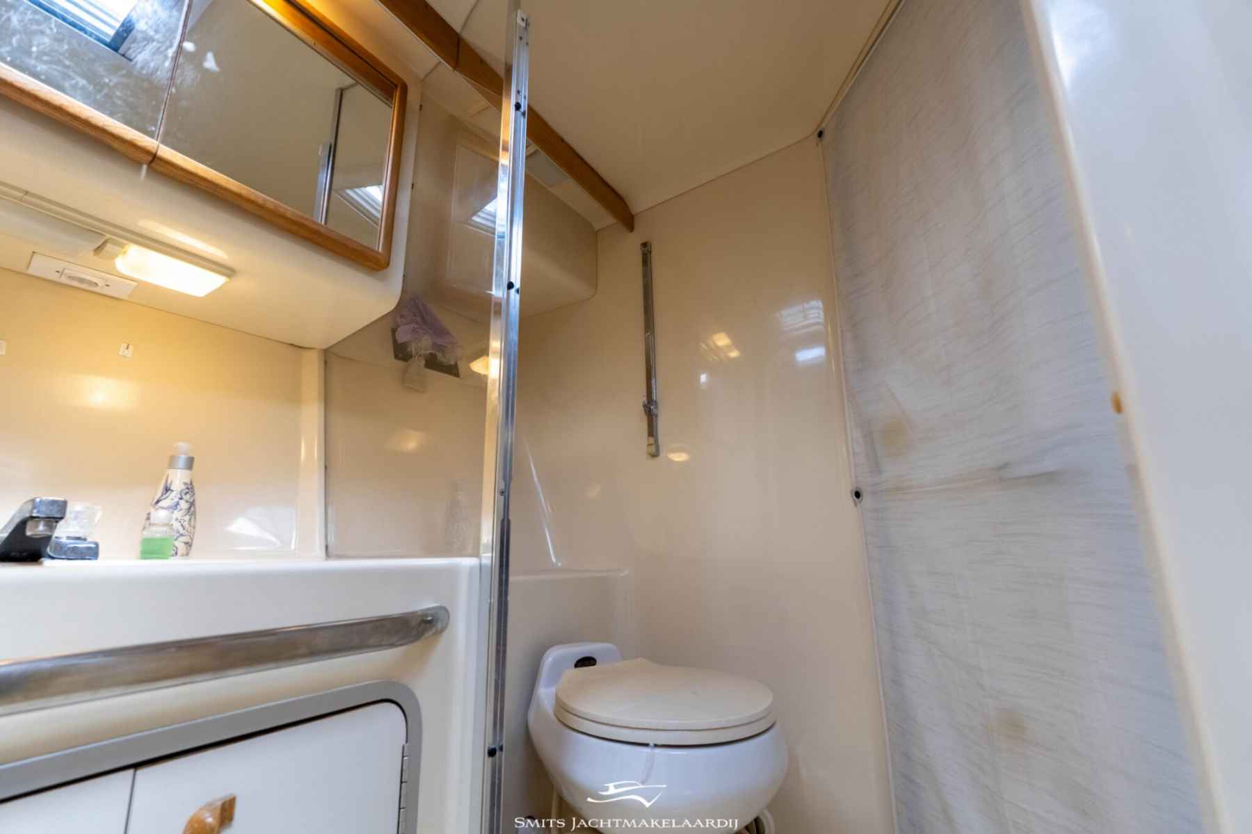 Motorboot Sea Ray 370 Express Cruiser