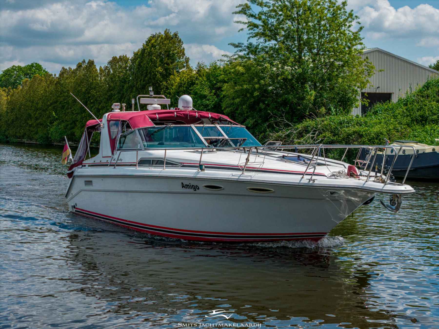 Motorboot Sea Ray 370 Express Cruiser
