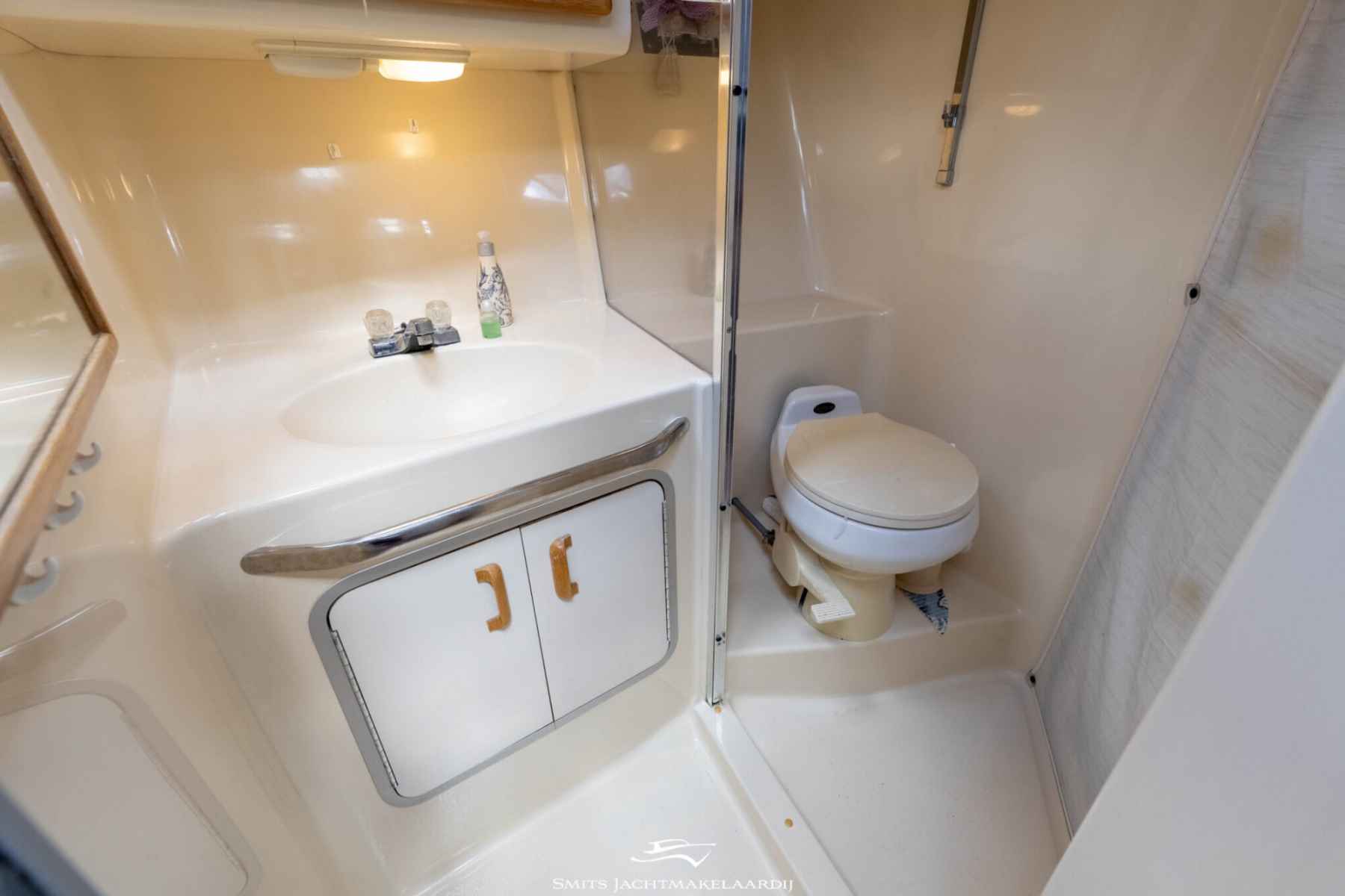 Motorboot Sea Ray 370 Express Cruiser
