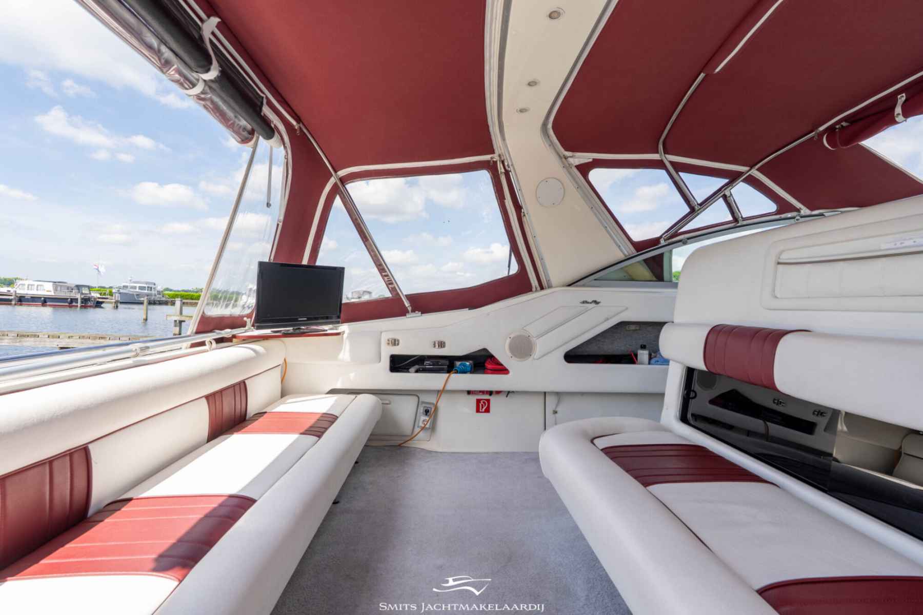 Motorboot Sea Ray 370 Express Cruiser