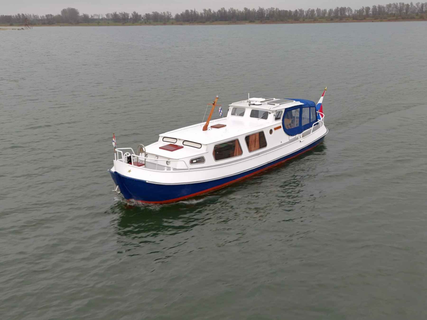 Motorboot Motortjalk 11.00 OK