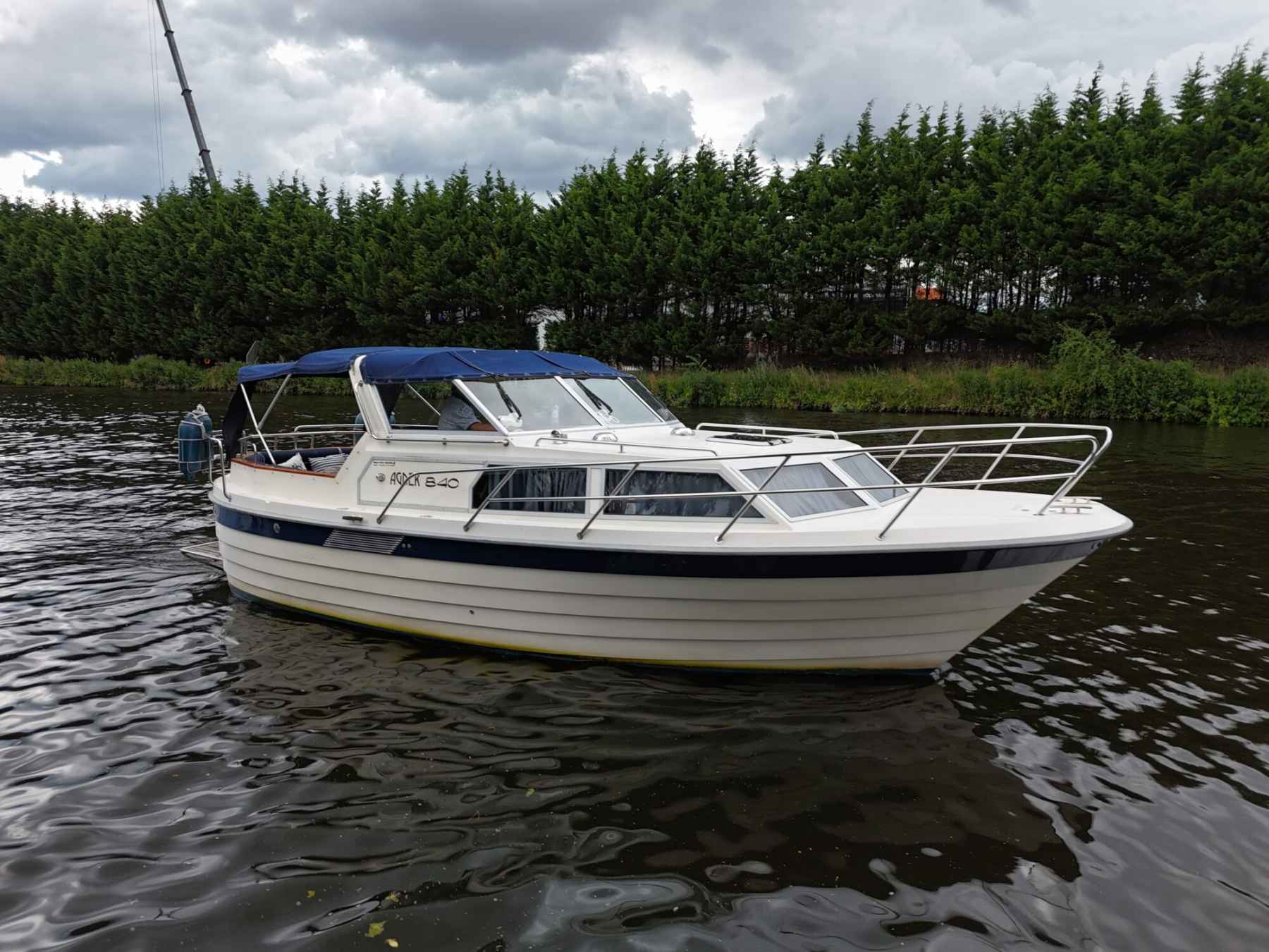 Motorboot Agder 840 Cabrio
