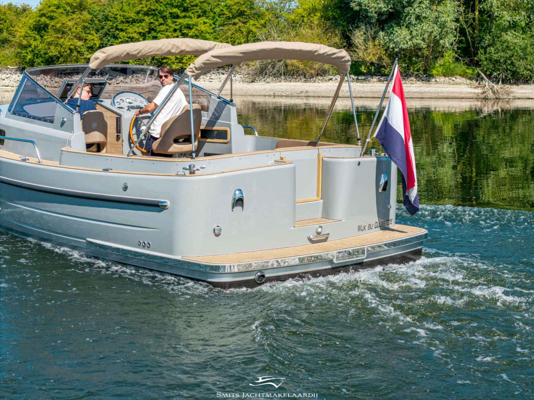 Motorboot Antaris Seventy7 Cabin