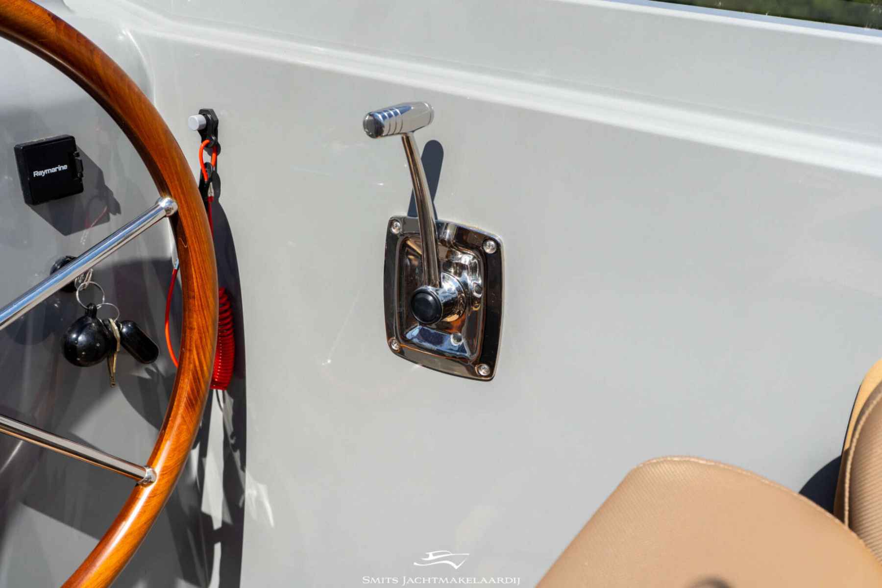 Motorboot Antaris Seventy7 Cabin