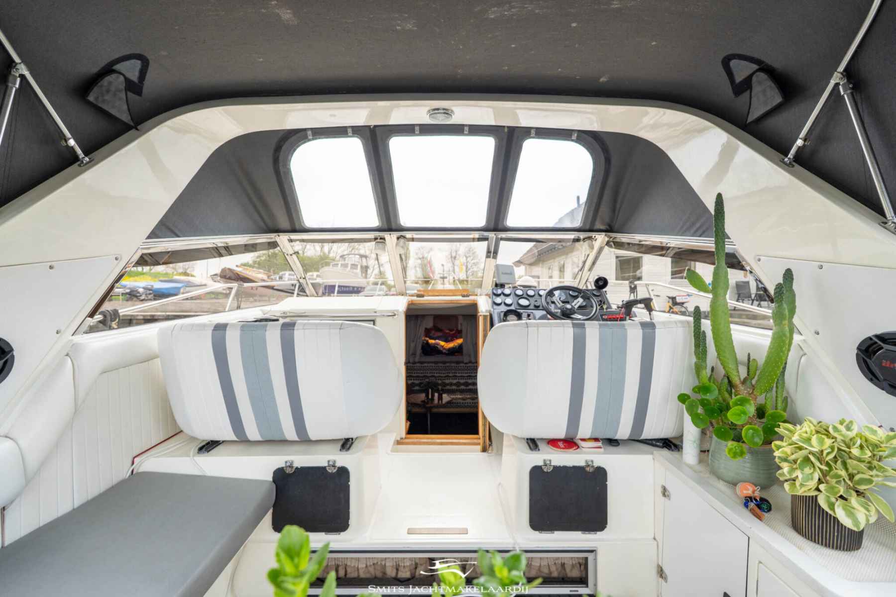 Motorboot Fairline Targa 33