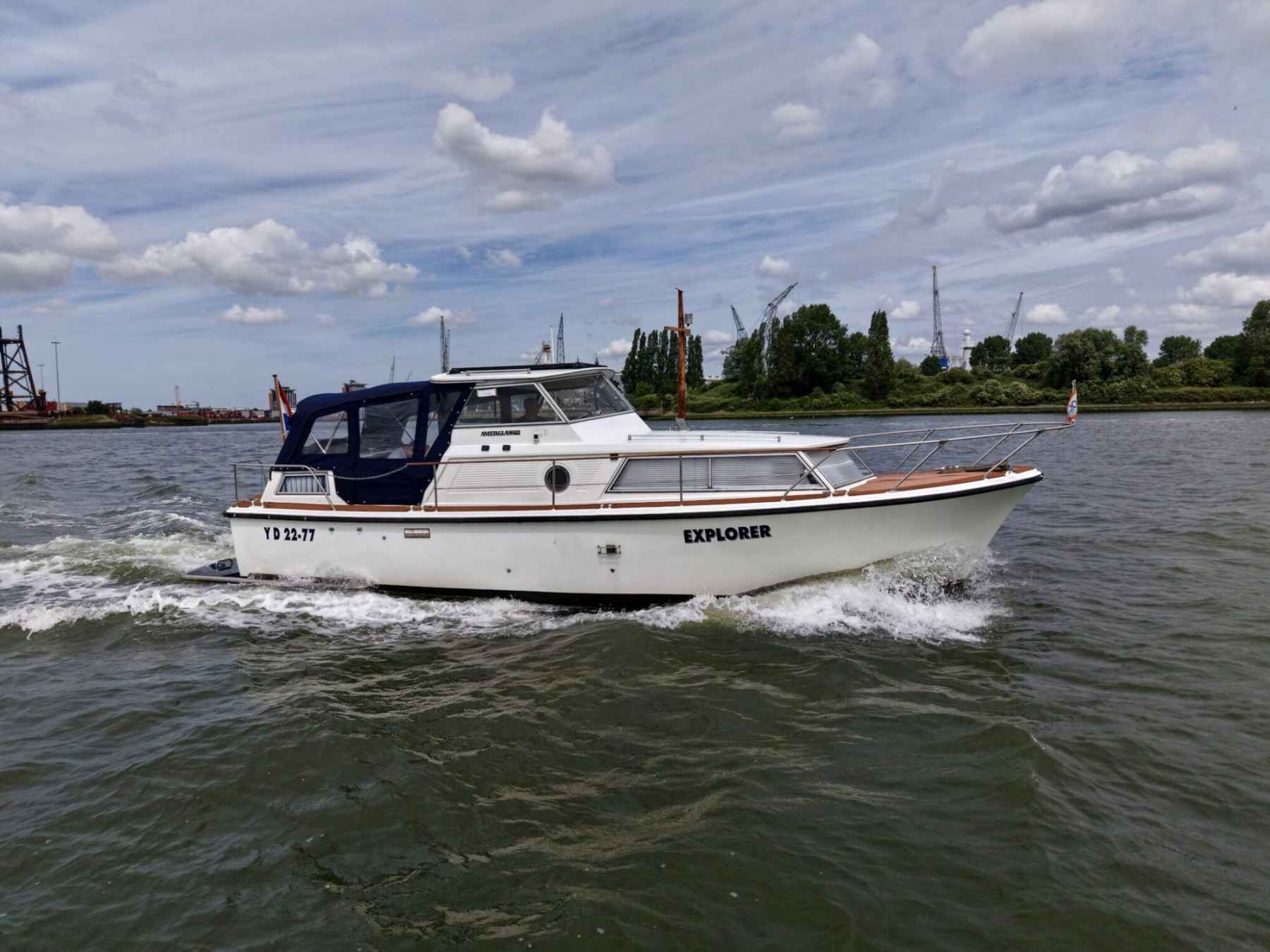 Motorboot Amerglass 32 OK AK
