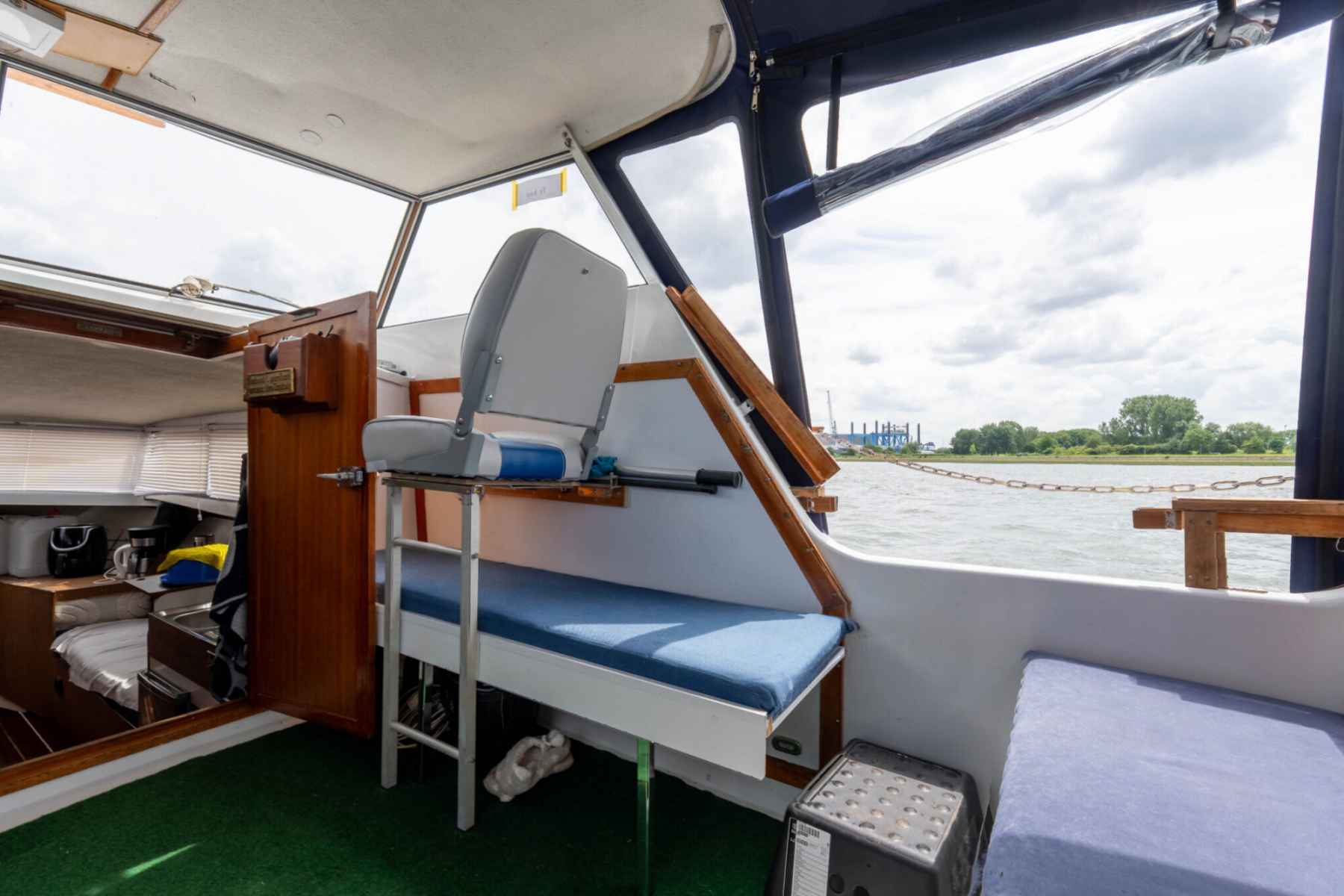 Motorboot Amerglass 32 OK AK