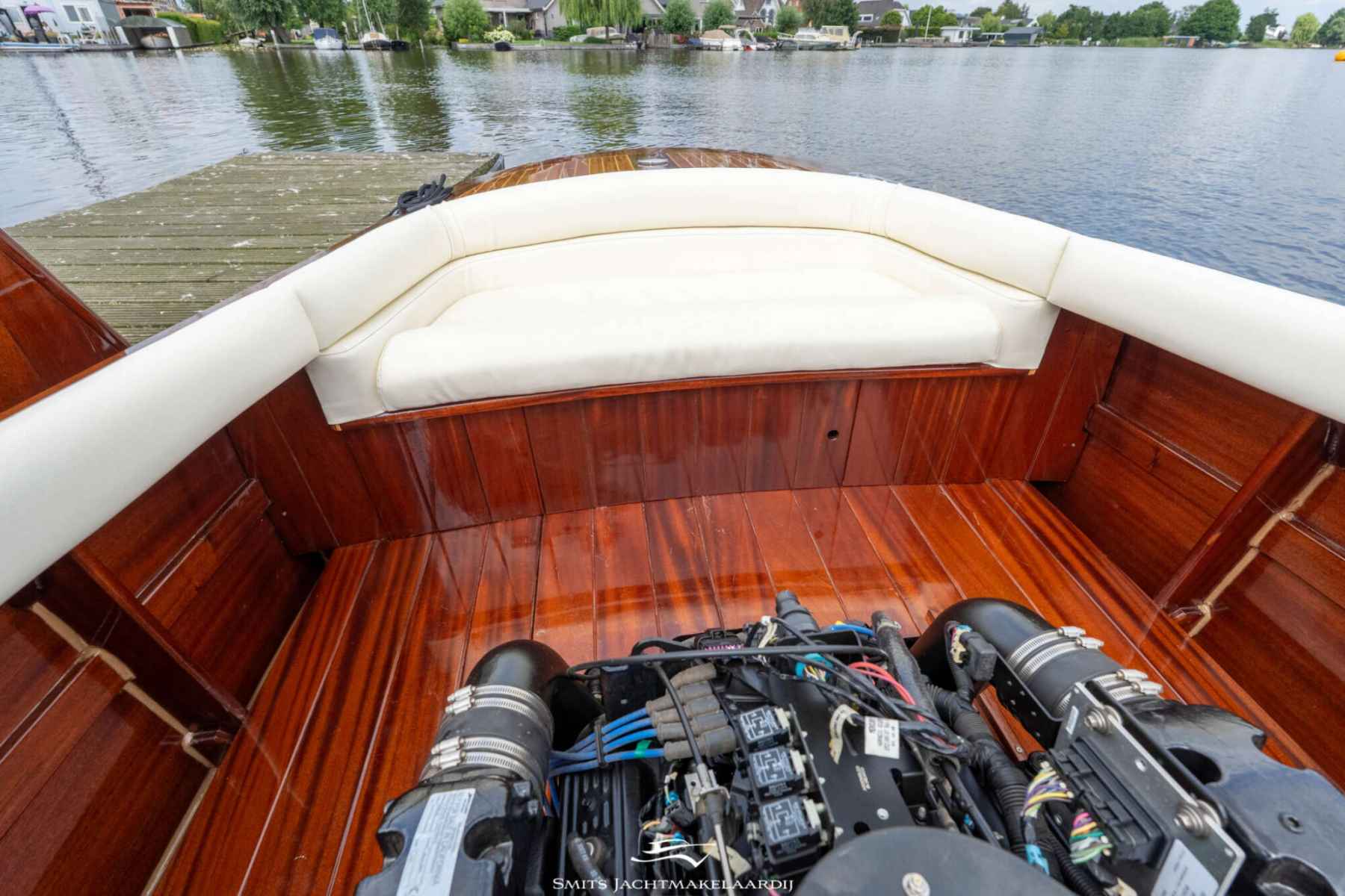 Motorboot Divank 635 type ‘Riva’