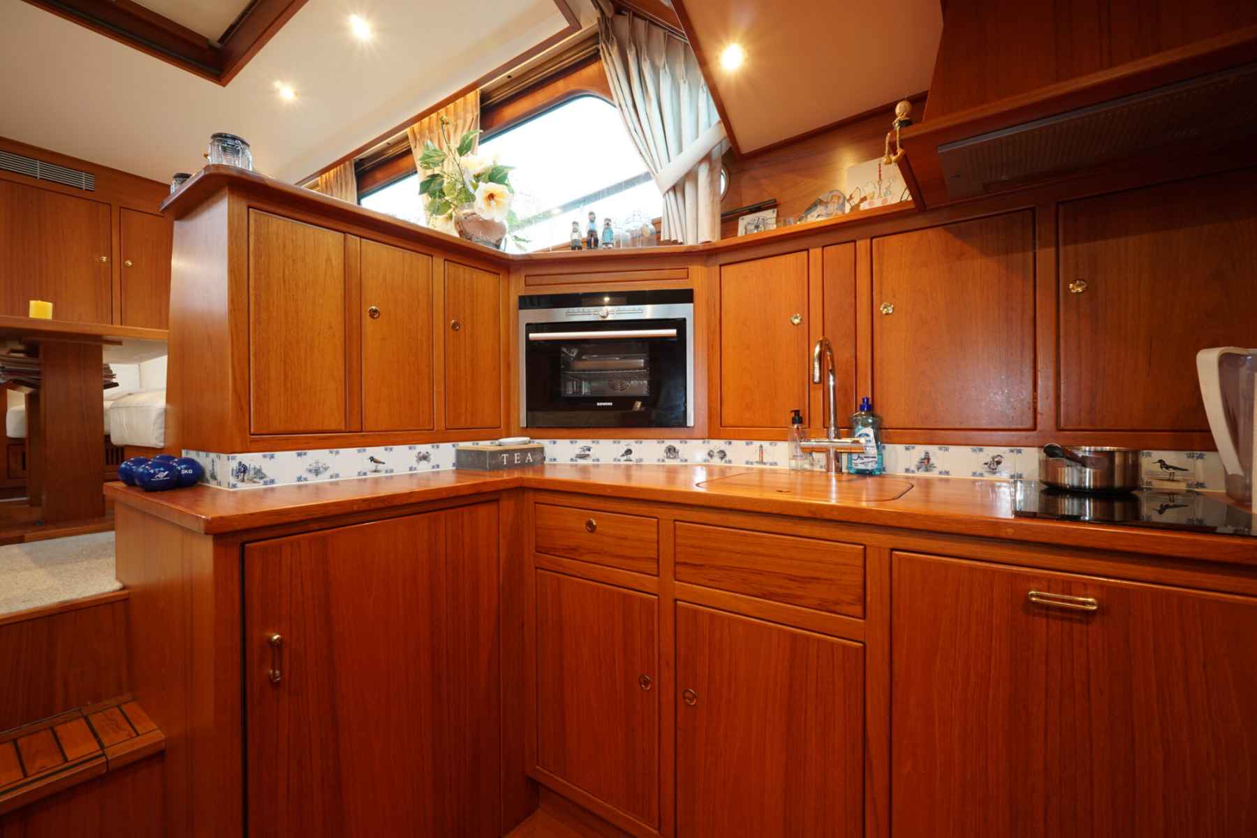 Motorboot Super van Craft 14.80 Cabrio