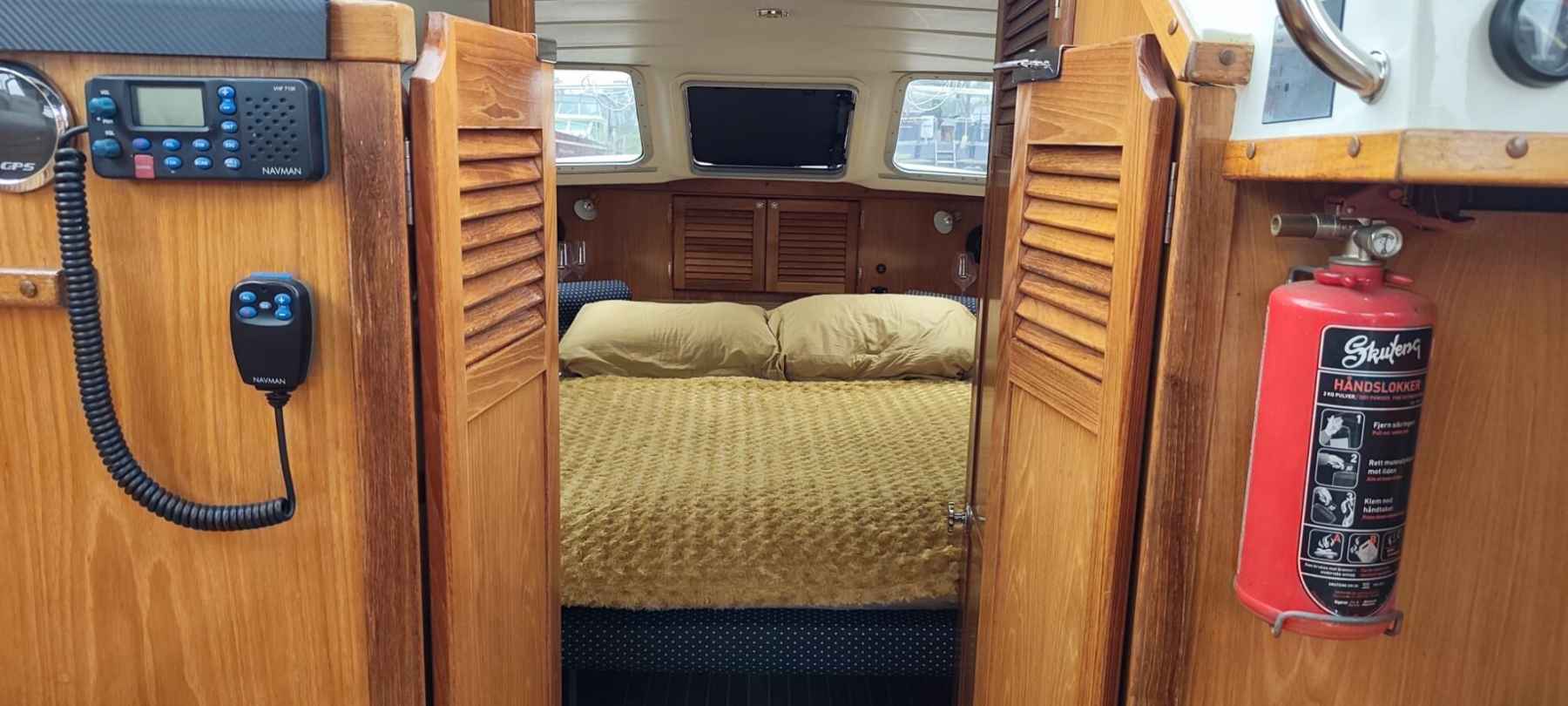Motorboot Ramin 30 Touring Spiegeldeur