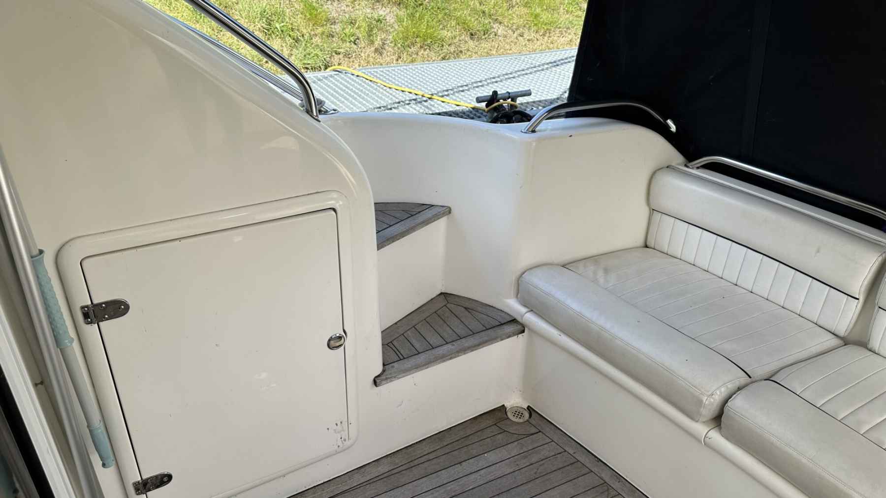 Motorboot Fairline Phantom 40 Flybridge