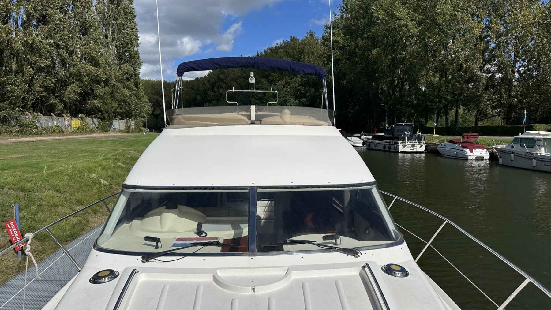 Motorboot Fairline Phantom 40 Flybridge