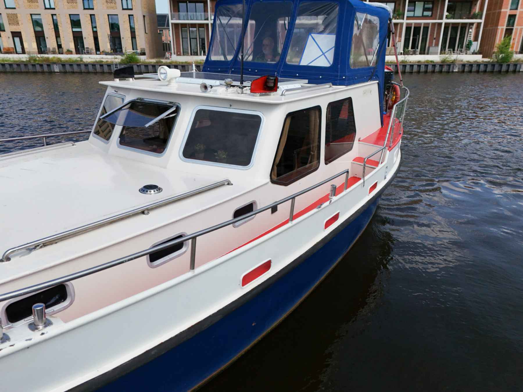 Motorboot Monty Bank Kotter 38 AK Cabrio