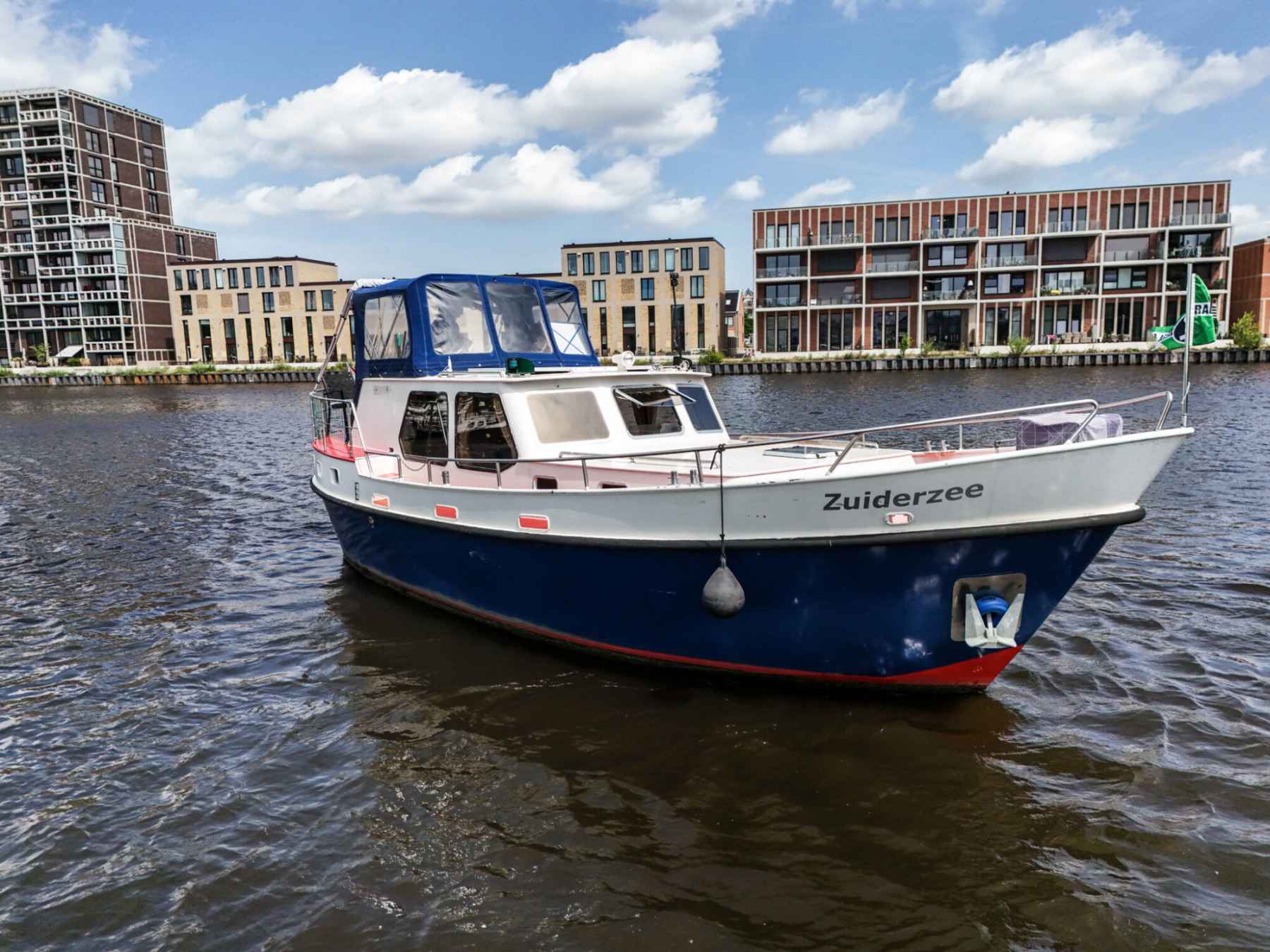 Motorboot Monty Bank Kotter 38 AK Cabrio