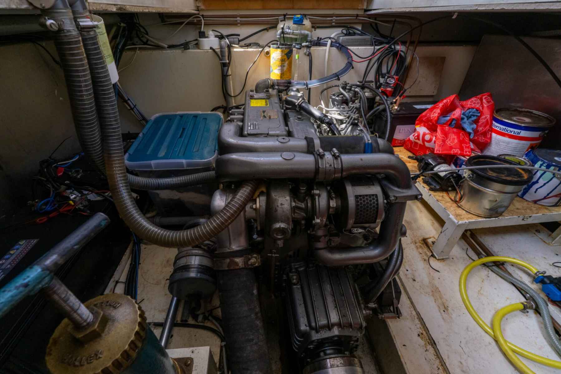 Motorboot Monty Bank Kotter 38 AK Cabrio