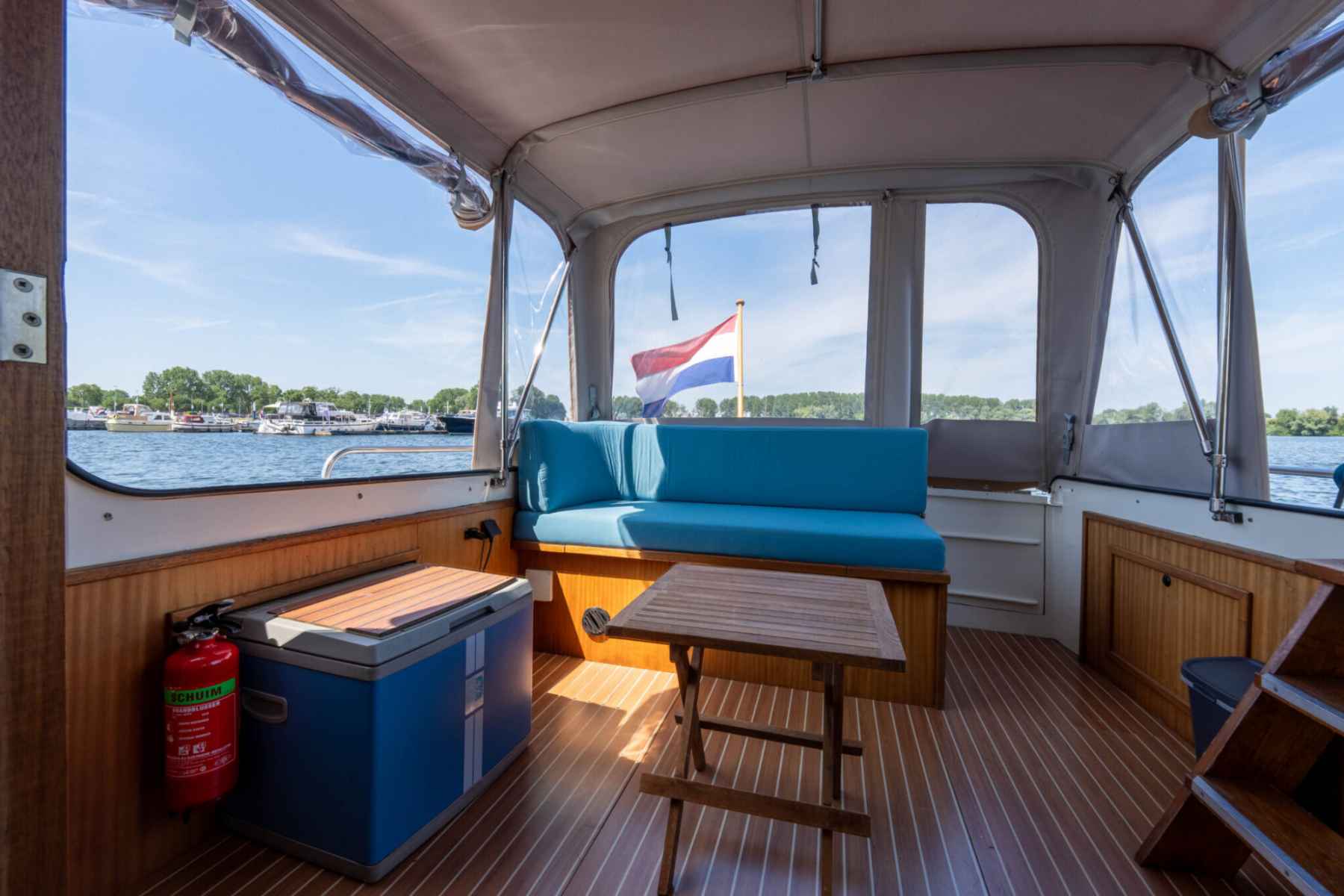 Motorboot Bege 1000 OK Spiegeldeur