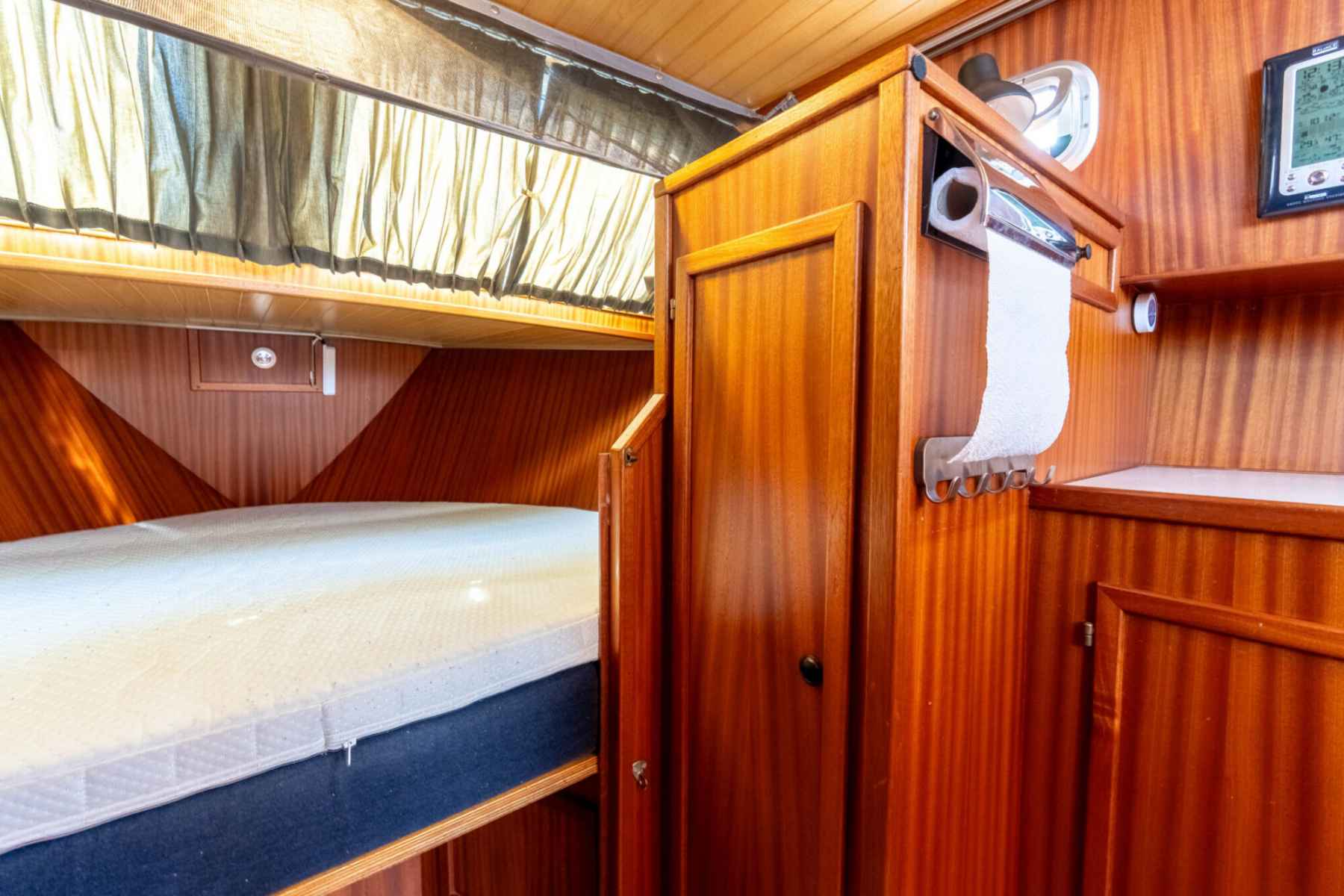 Motorboot Bege 1000 OK Spiegeldeur