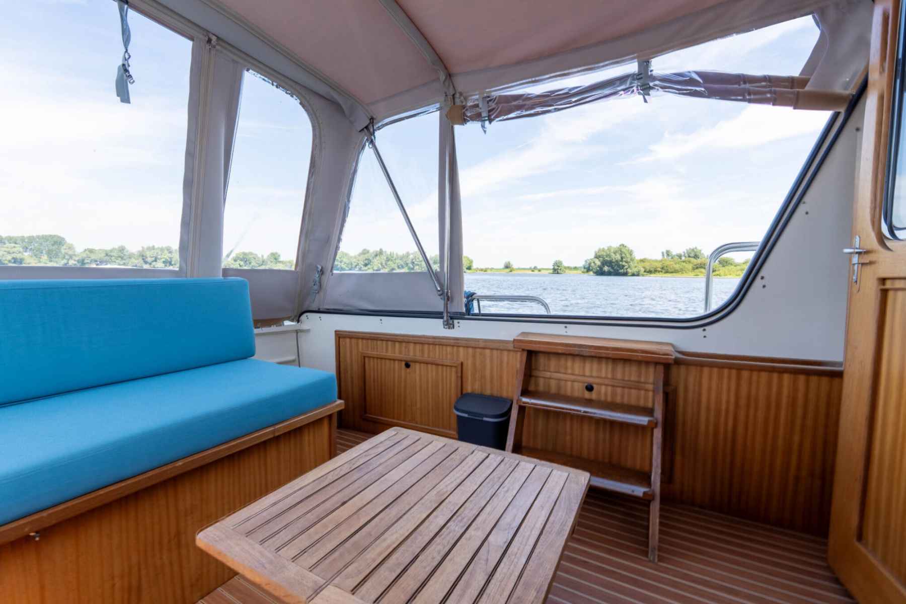 Motorboot Bege 1000 OK Spiegeldeur