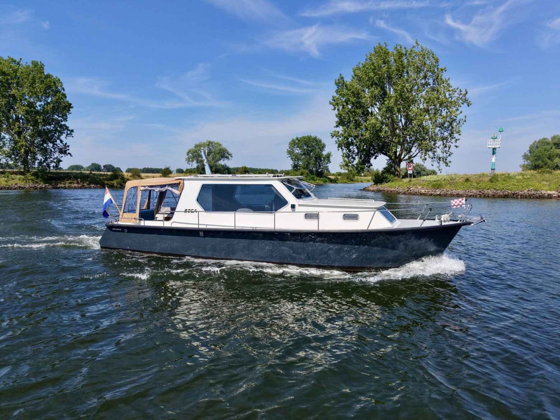 Motorboot Bege 1000 OK Spiegeldeur