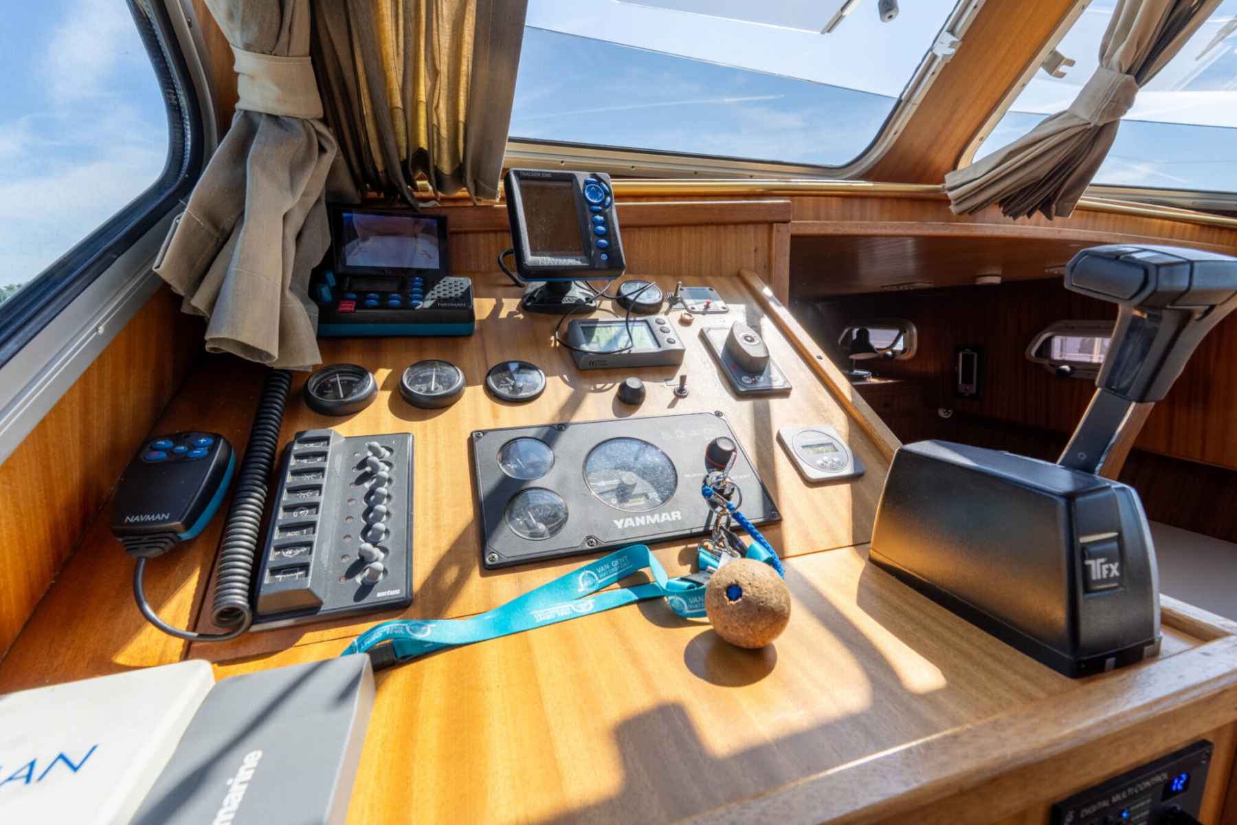 Motorboot Bege 1000 OK Spiegeldeur
