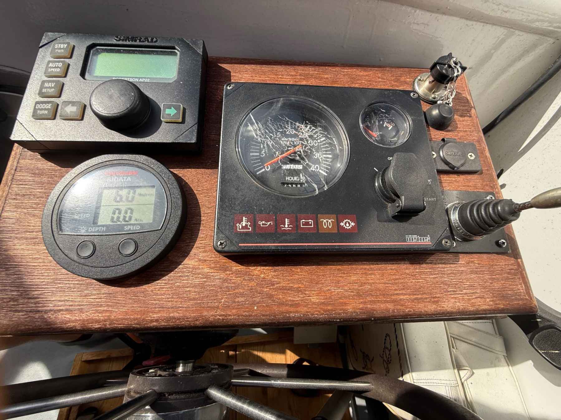 Motorboot Valkkruiser 10.50 AK Cabrio