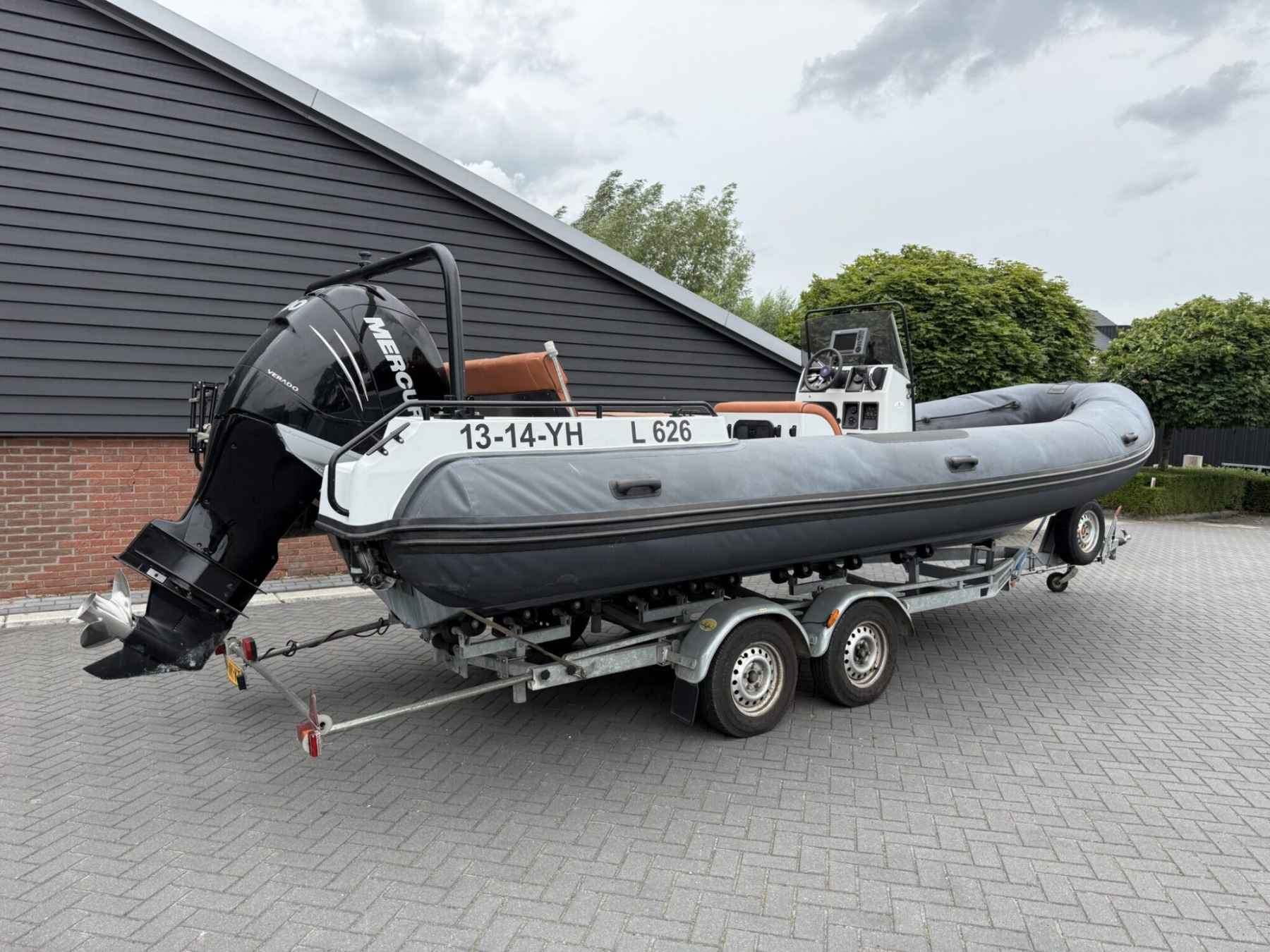 Motorboot Selva D760C RIB