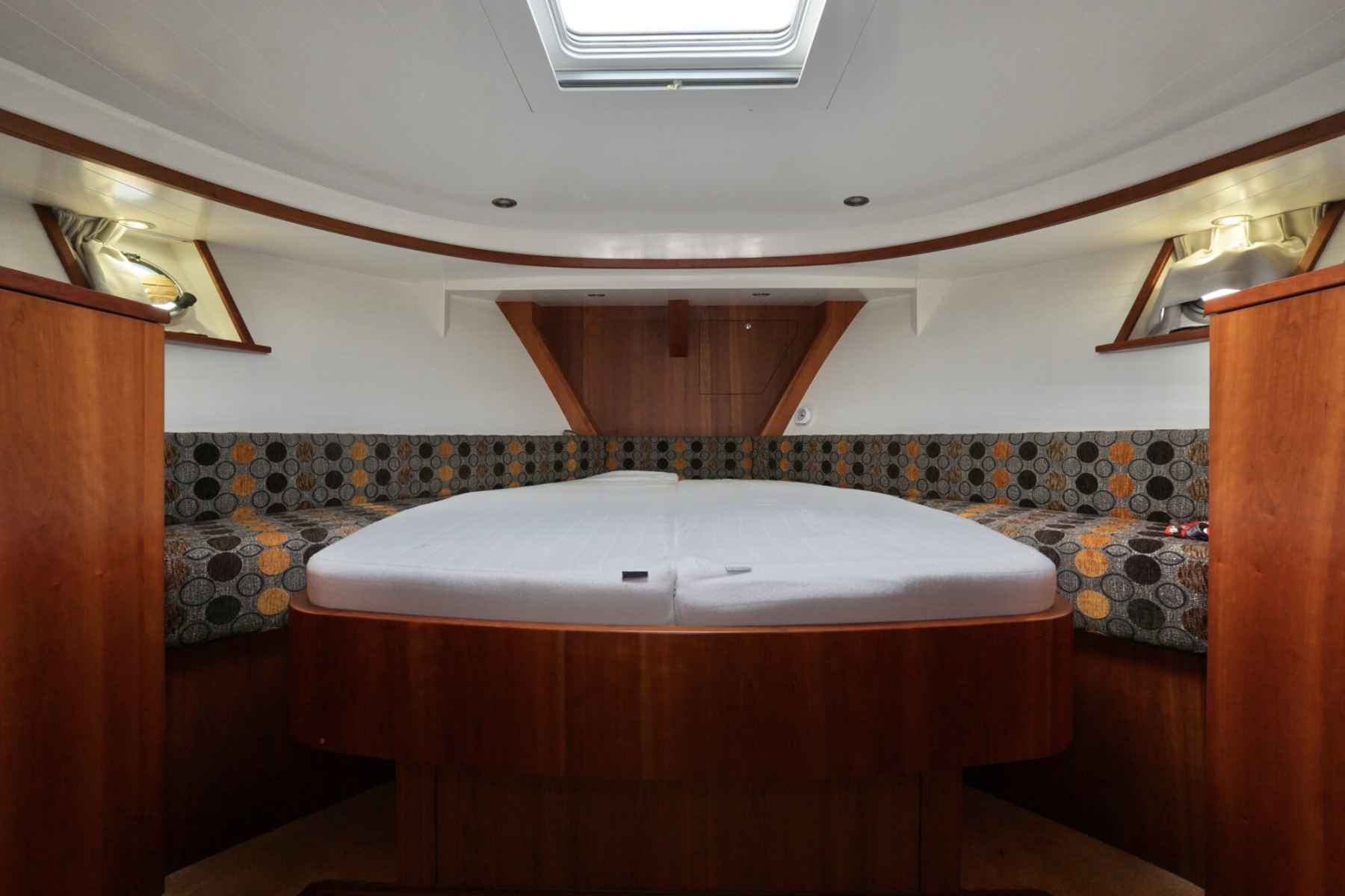Motorboot Serious Yachts Gently Low Bridge 45 Sedan