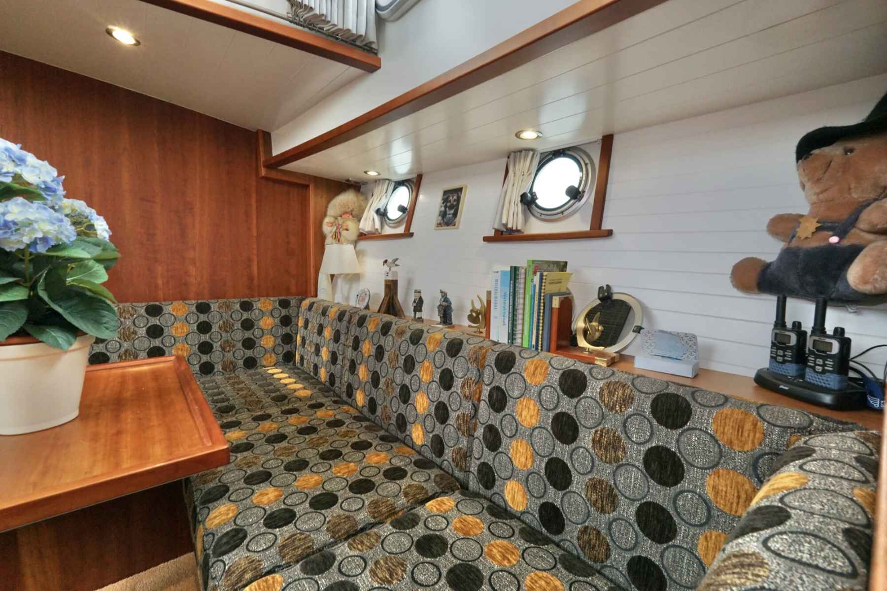Motorboot Serious Yachts Gently Low Bridge 45 Sedan