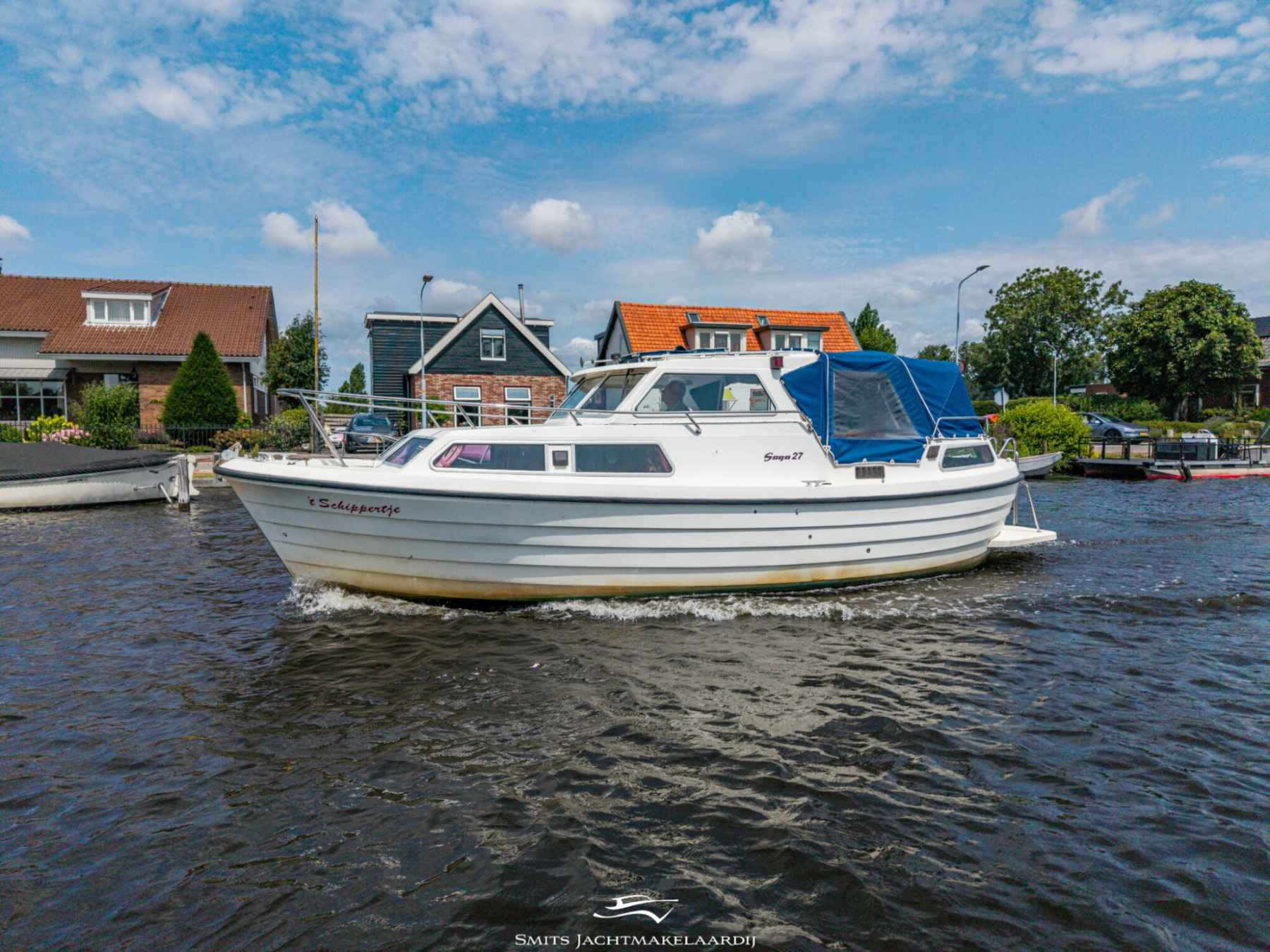 Motorboot Saga 27