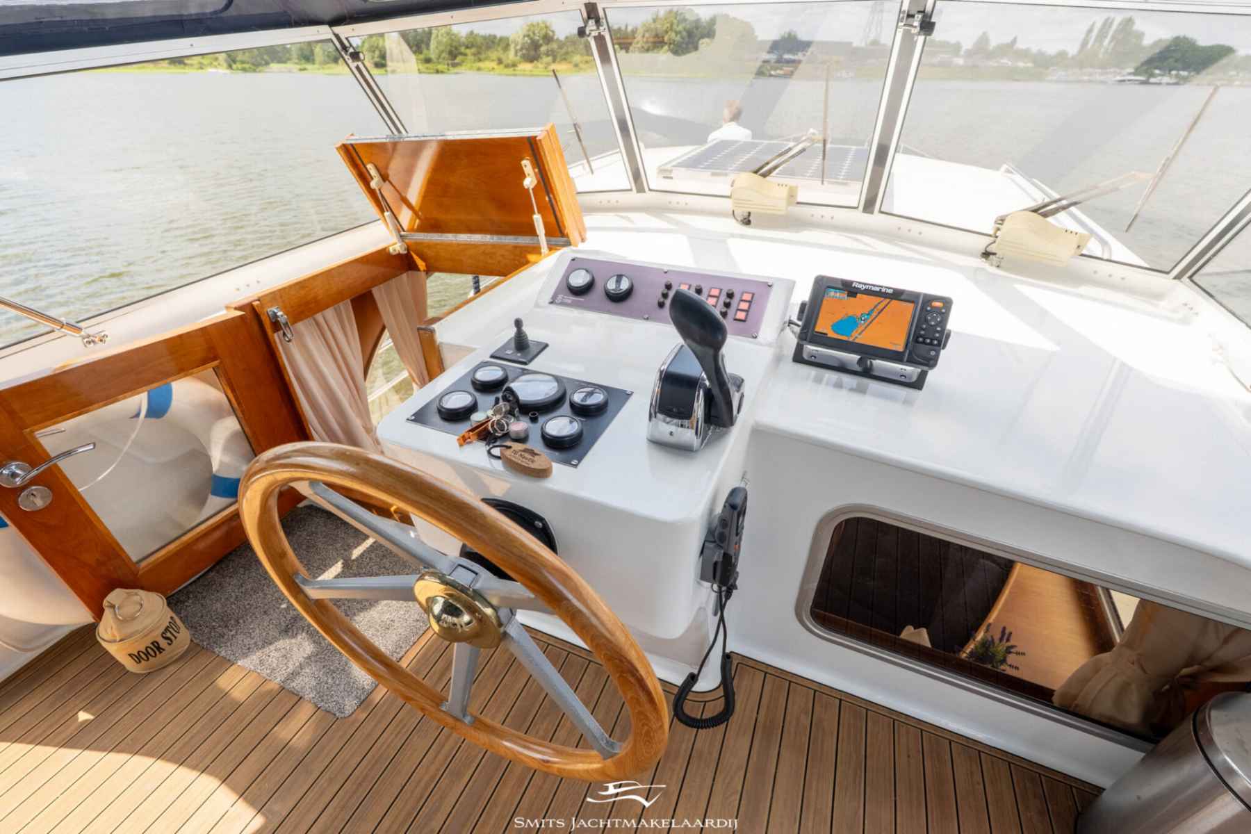Motorboot Amirante Kruiser 12.50 AK Cabrio