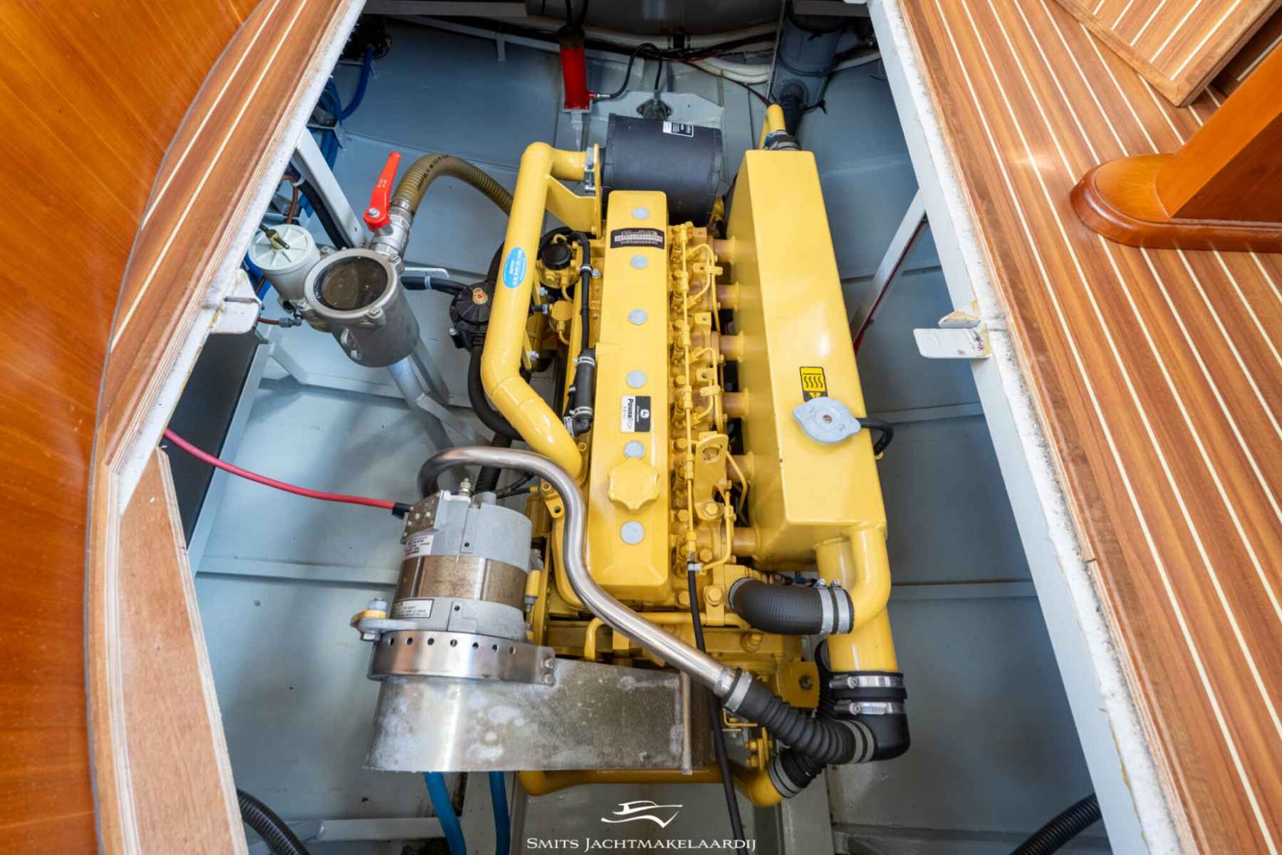 Motorboot Amirante Kruiser 12.50 AK Cabrio
