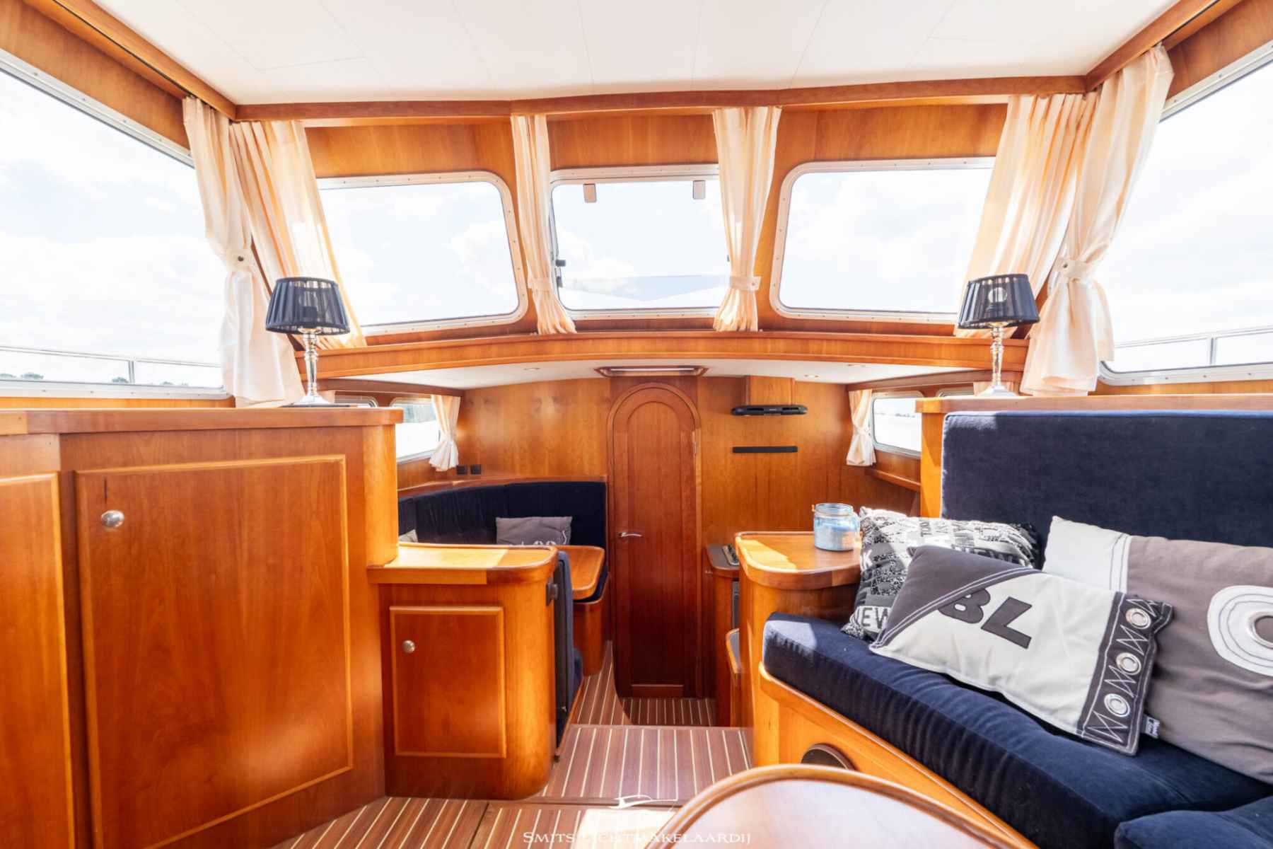 Motorboot Amirante Kruiser 12.50 AK Cabrio