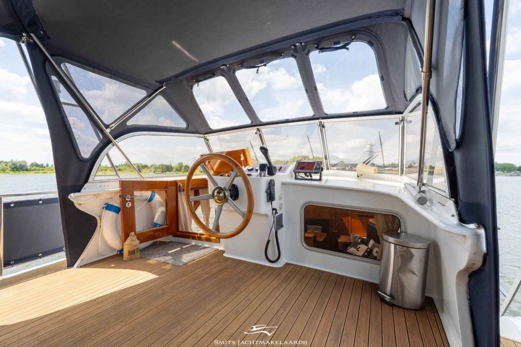 Motorboot Amirante Kruiser 12.50 AK Cabrio