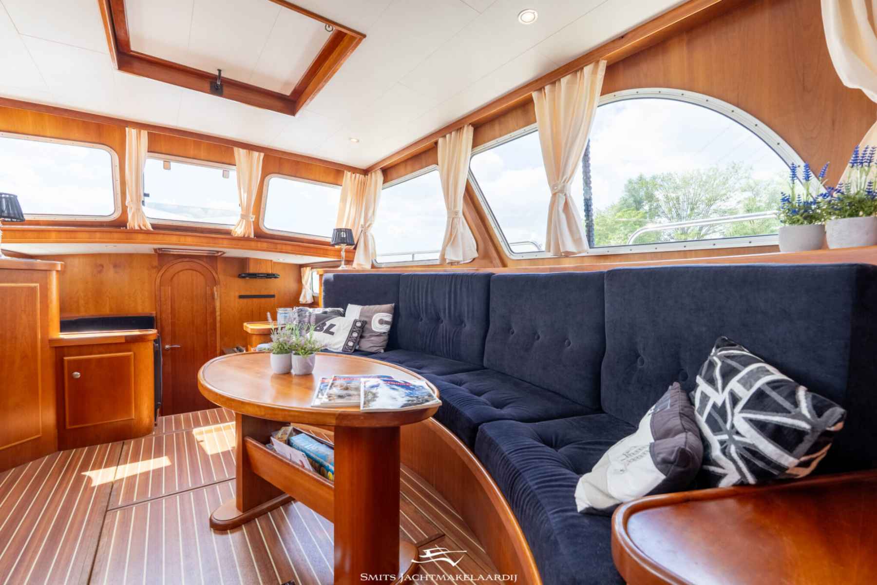 Motorboot Amirante Kruiser 12.50 AK Cabrio