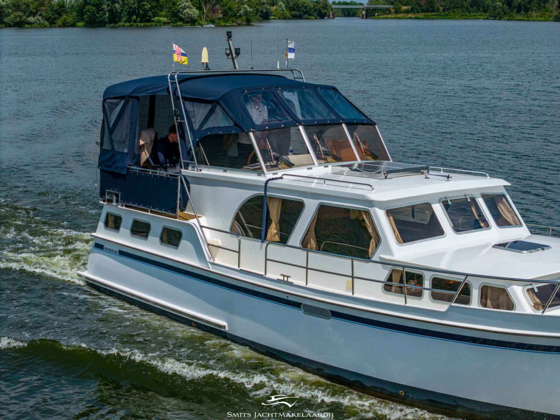 Motorboot Amirante Kruiser 12.50 AK Cabrio