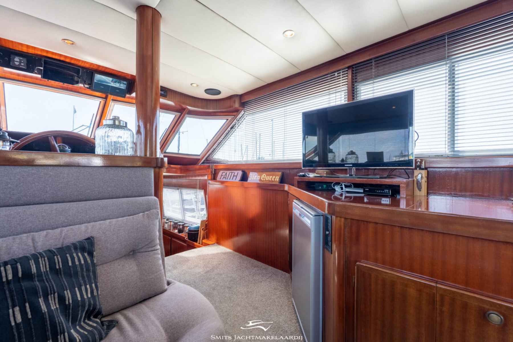 Motorboot Van der Valk Valk Vitesse 54 Stabilizers