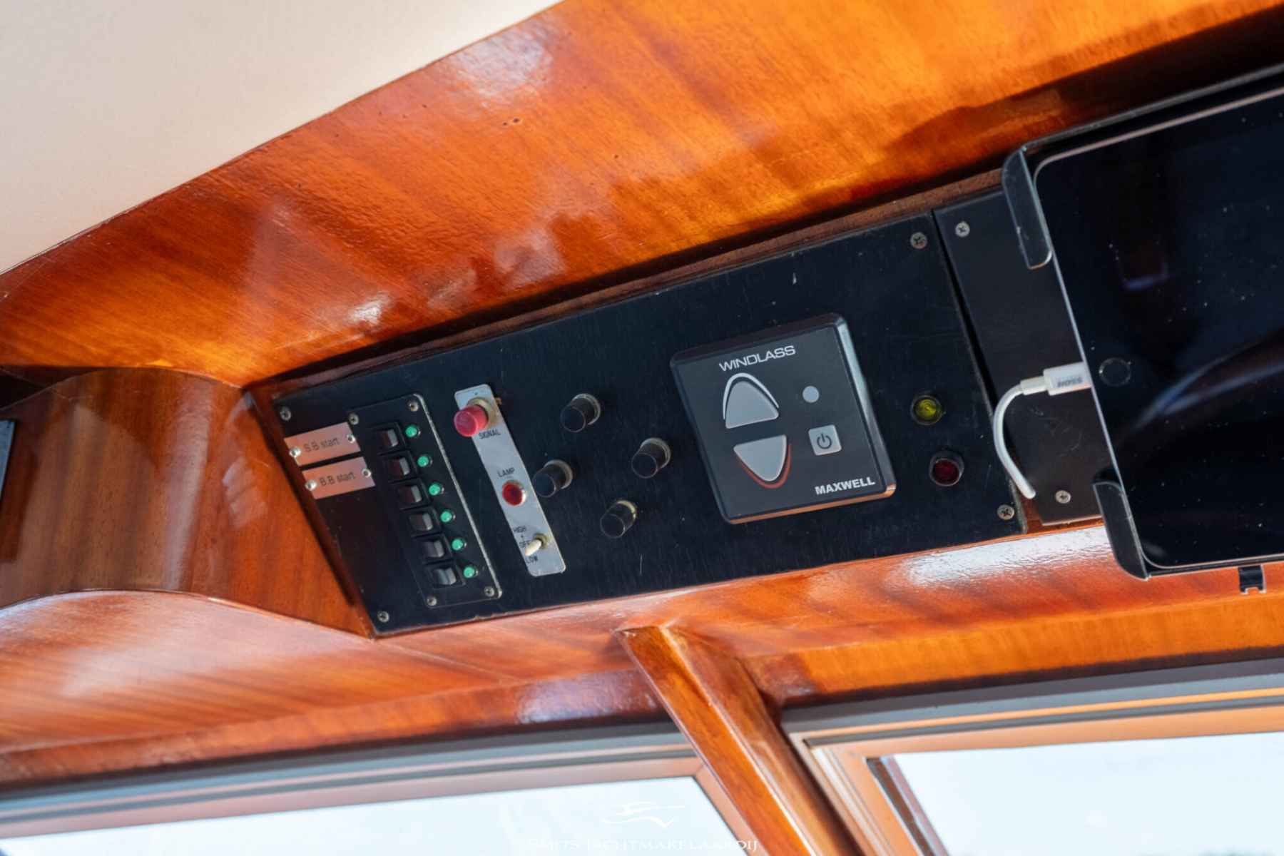 Motorboot Van der Valk Valk Vitesse 54 Stabilizers