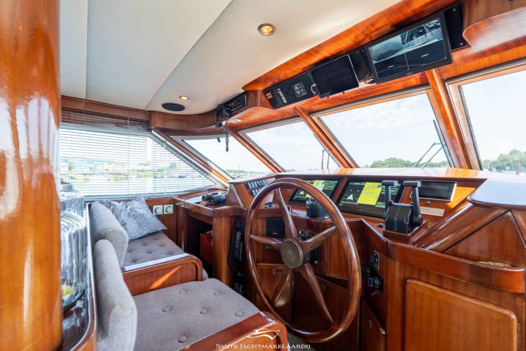 Motorboot Van der Valk Valk Vitesse 54 Stabilizers
