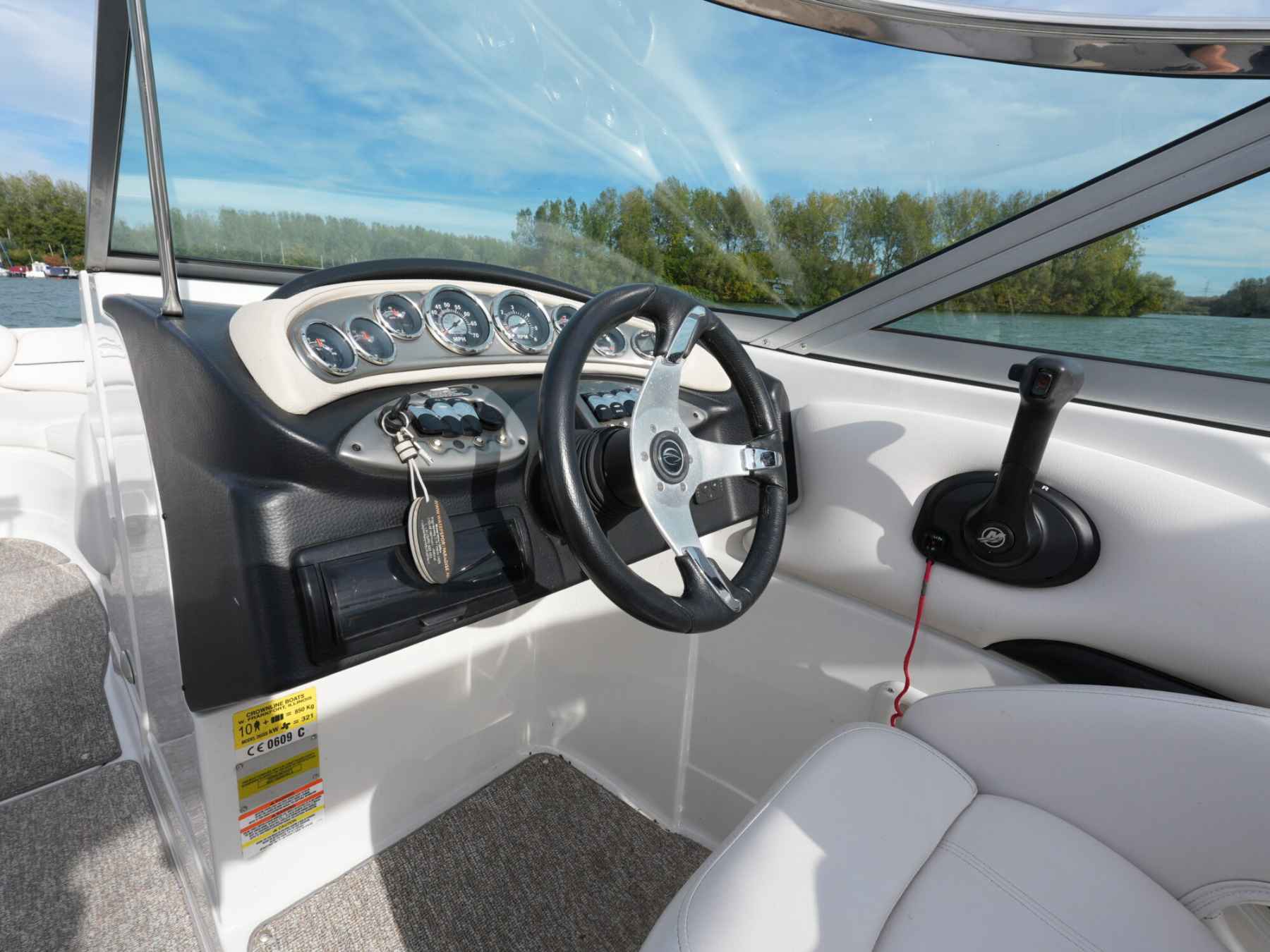 Motorboot Crownline 265 SS