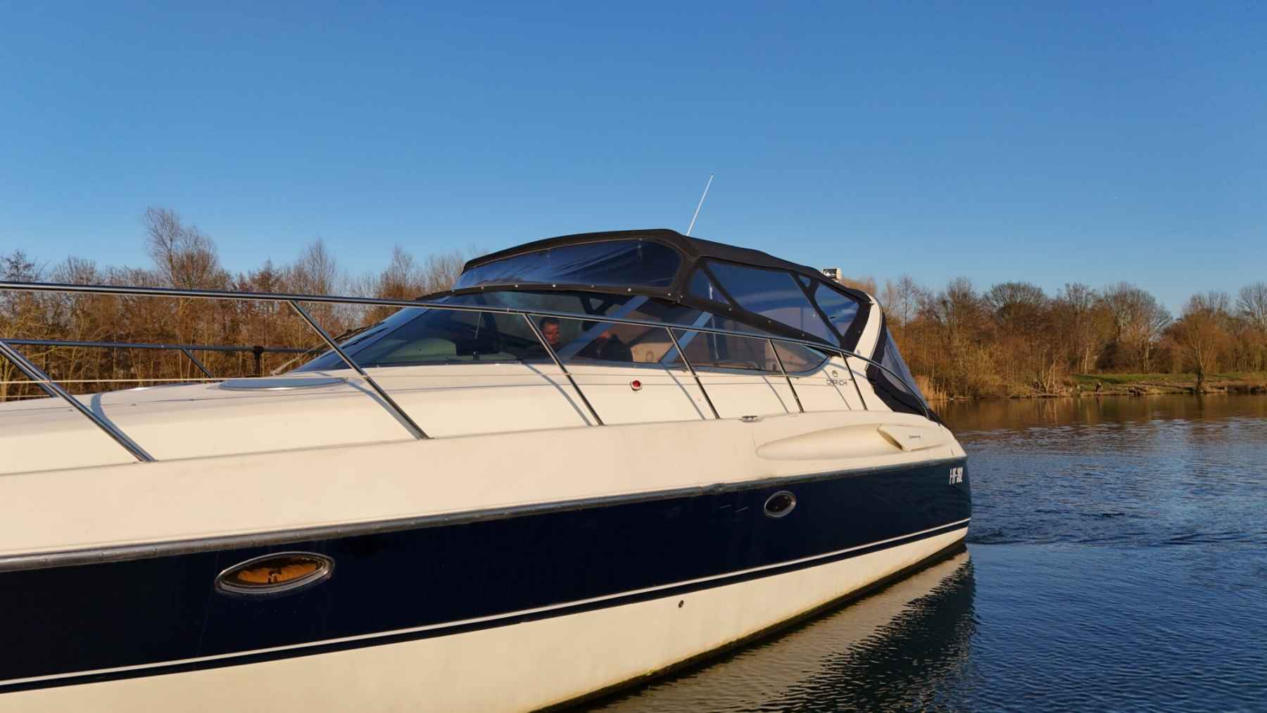 Motorboot Cranchi Endurance 39