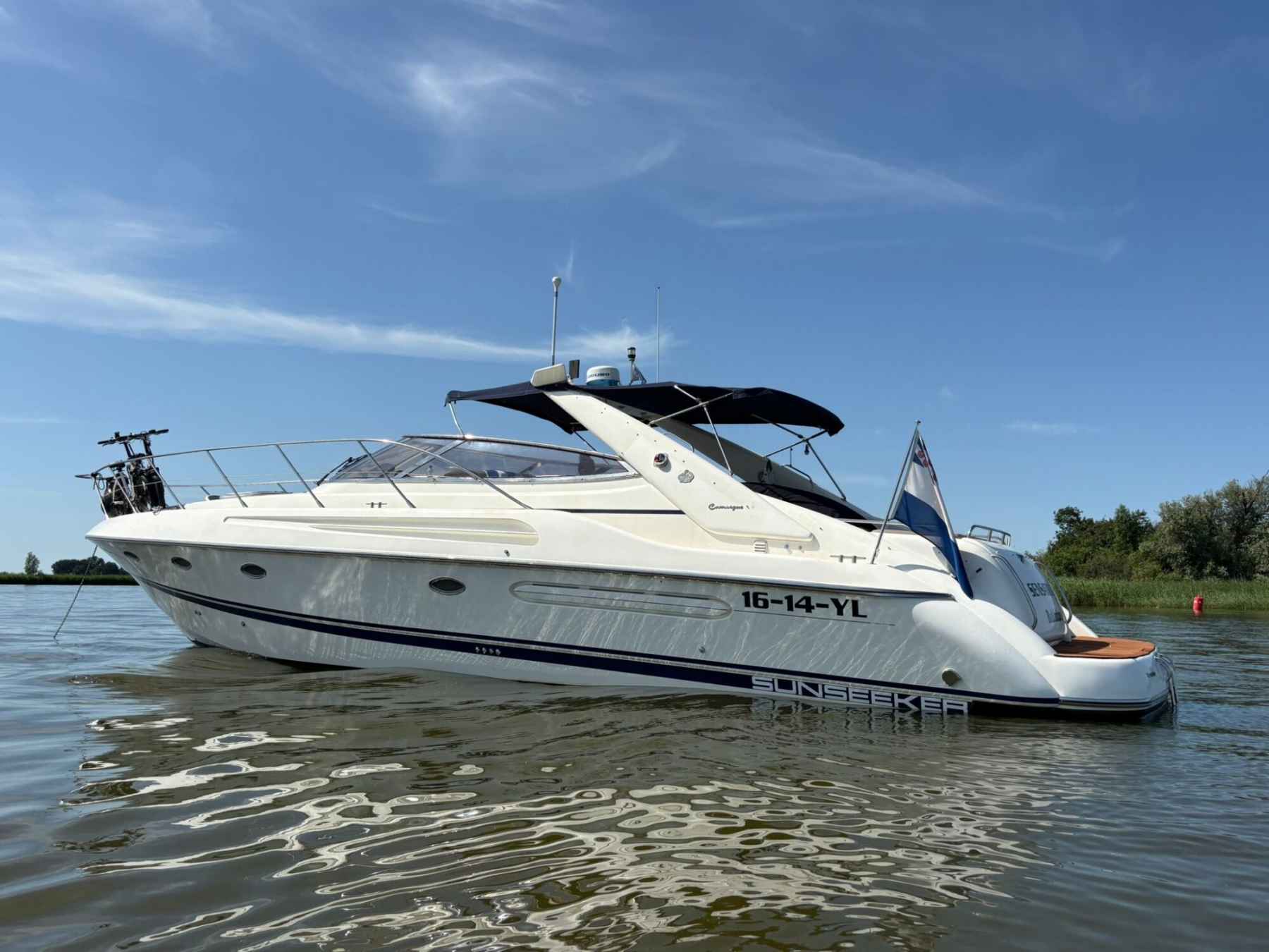 Motorboot Sunseeker Camarque 47 Cabrio