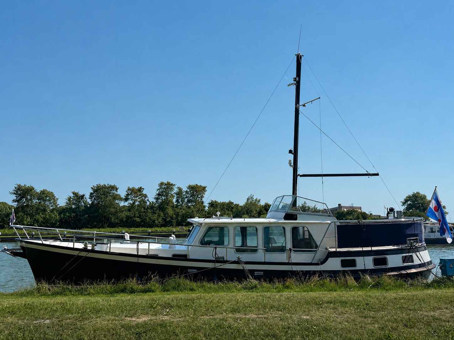 Motorboot Super Lauwersmeer Kotter 12.80 AK Cabrio