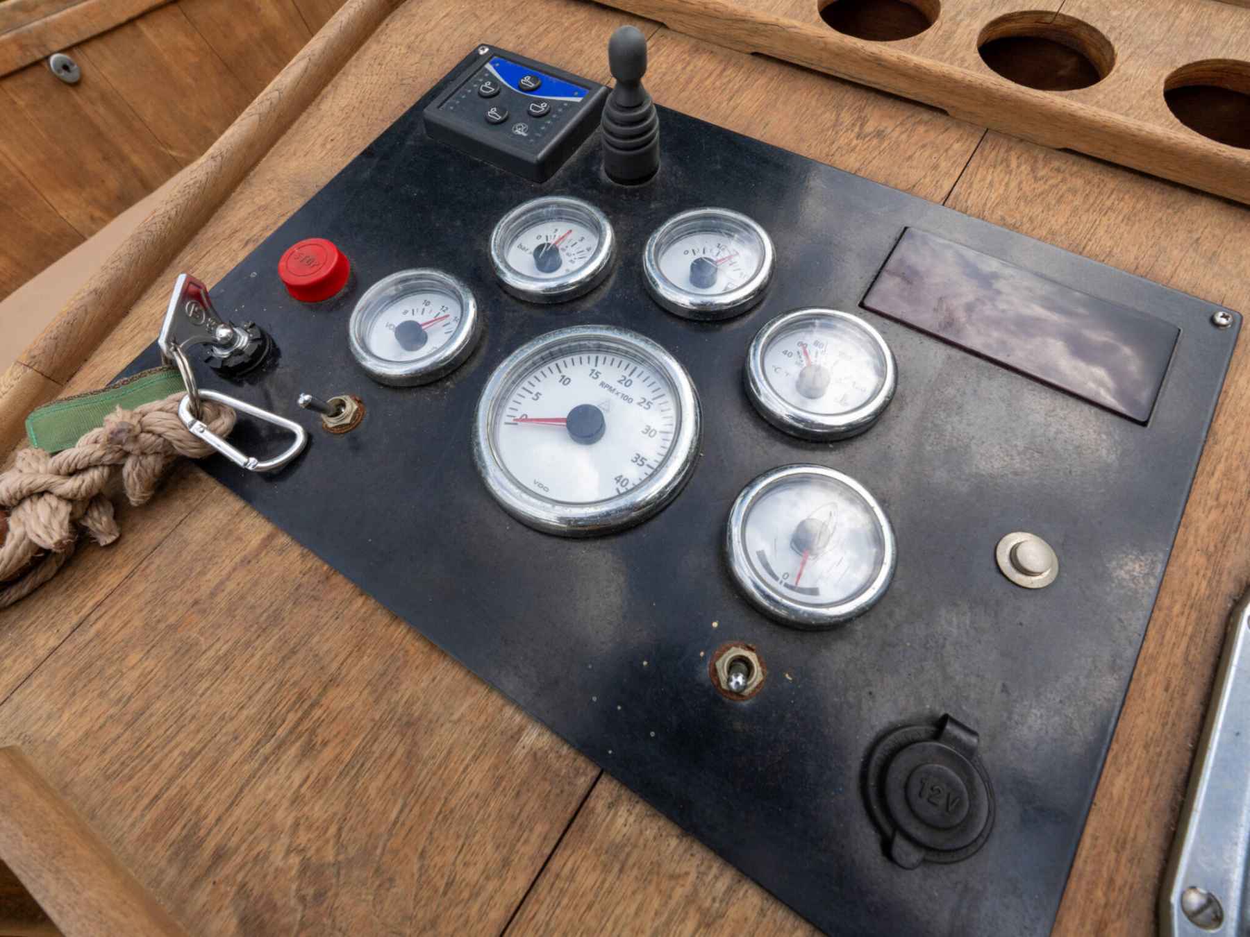 Motorboot Boodi 28