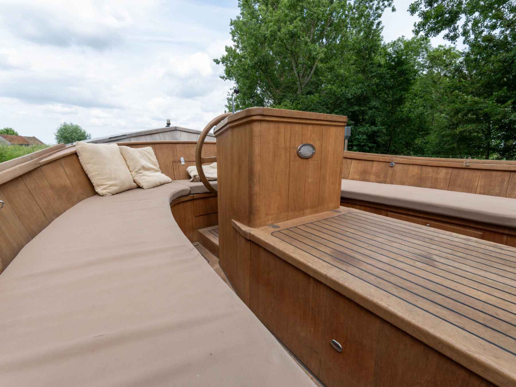 Motorboot Boodi 28