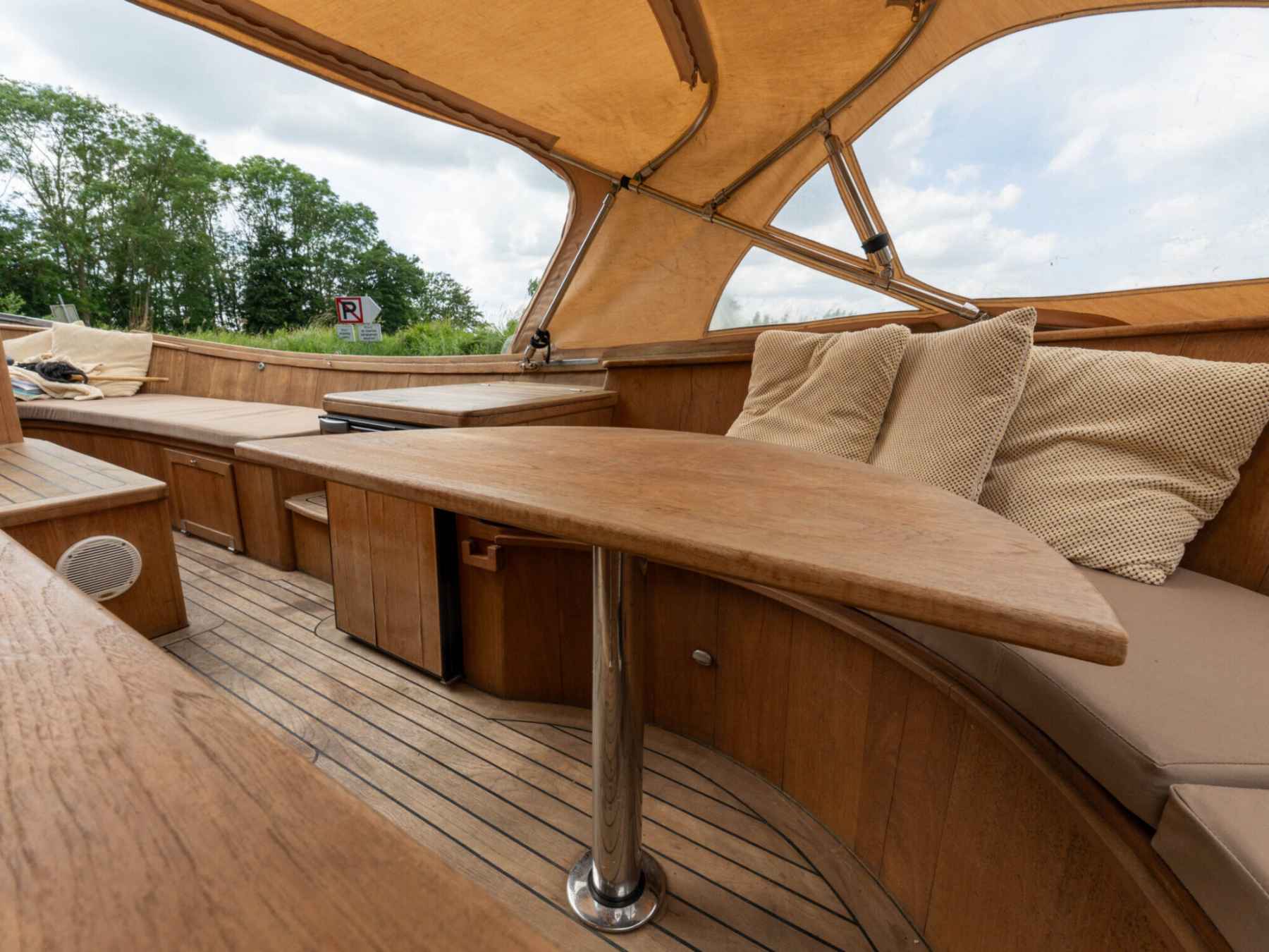 Motorboot Boodi 28